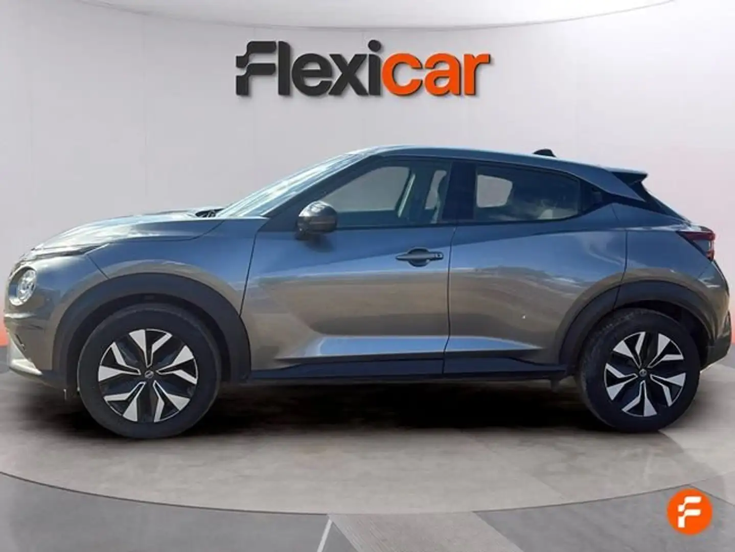 Nissan Juke DIG-T 84 kW (114 CV) DCT 7 Vel. Enigma Gris - 2