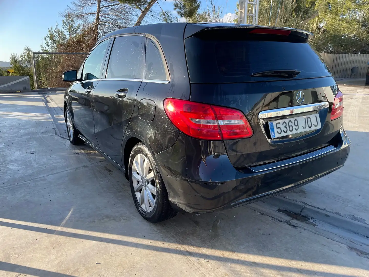 Mercedes-Benz B 180 CDI Negro - 2