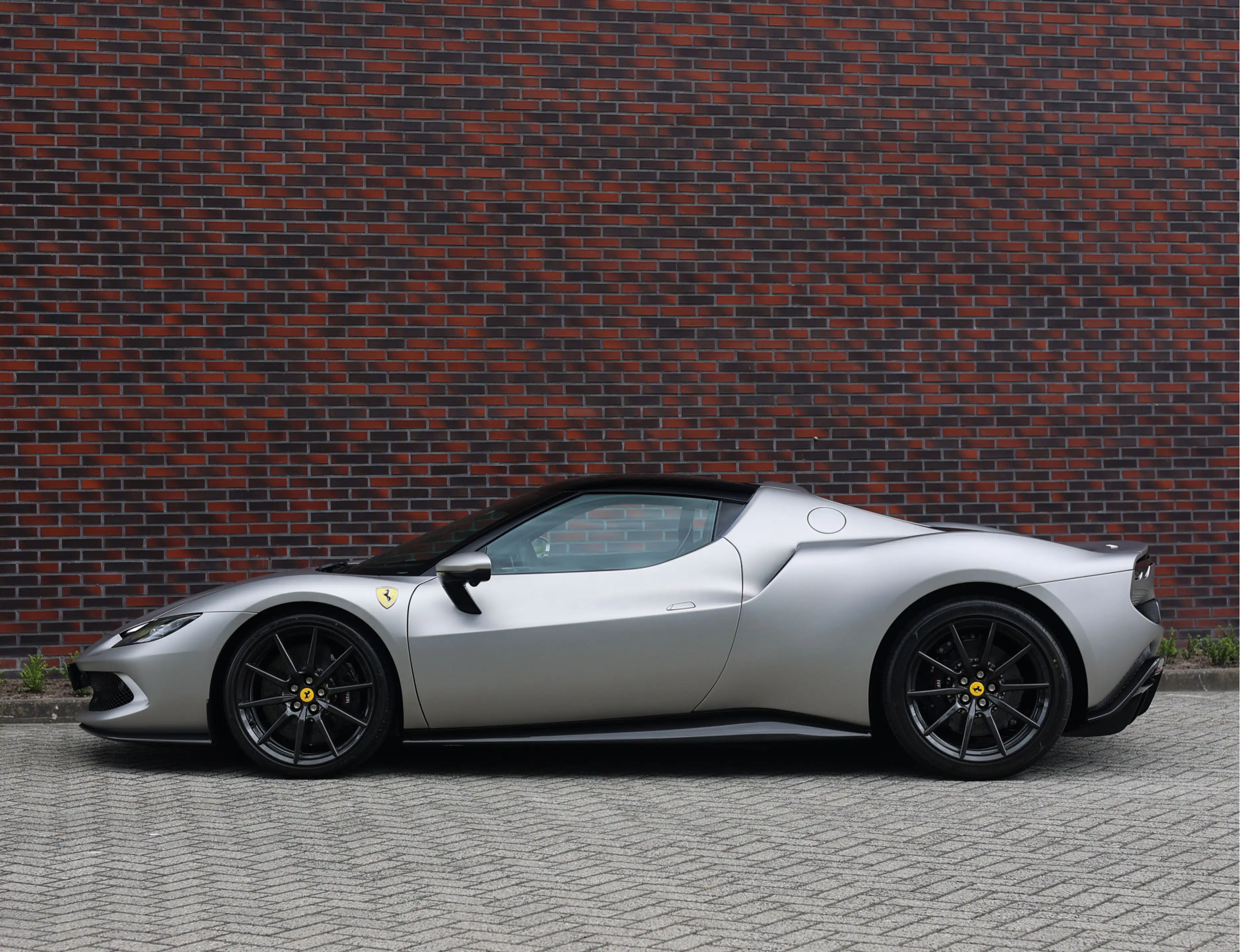 Ferrari 296 GTB 3.0 V6 | Atelier - Lift - Carbon — photo 15