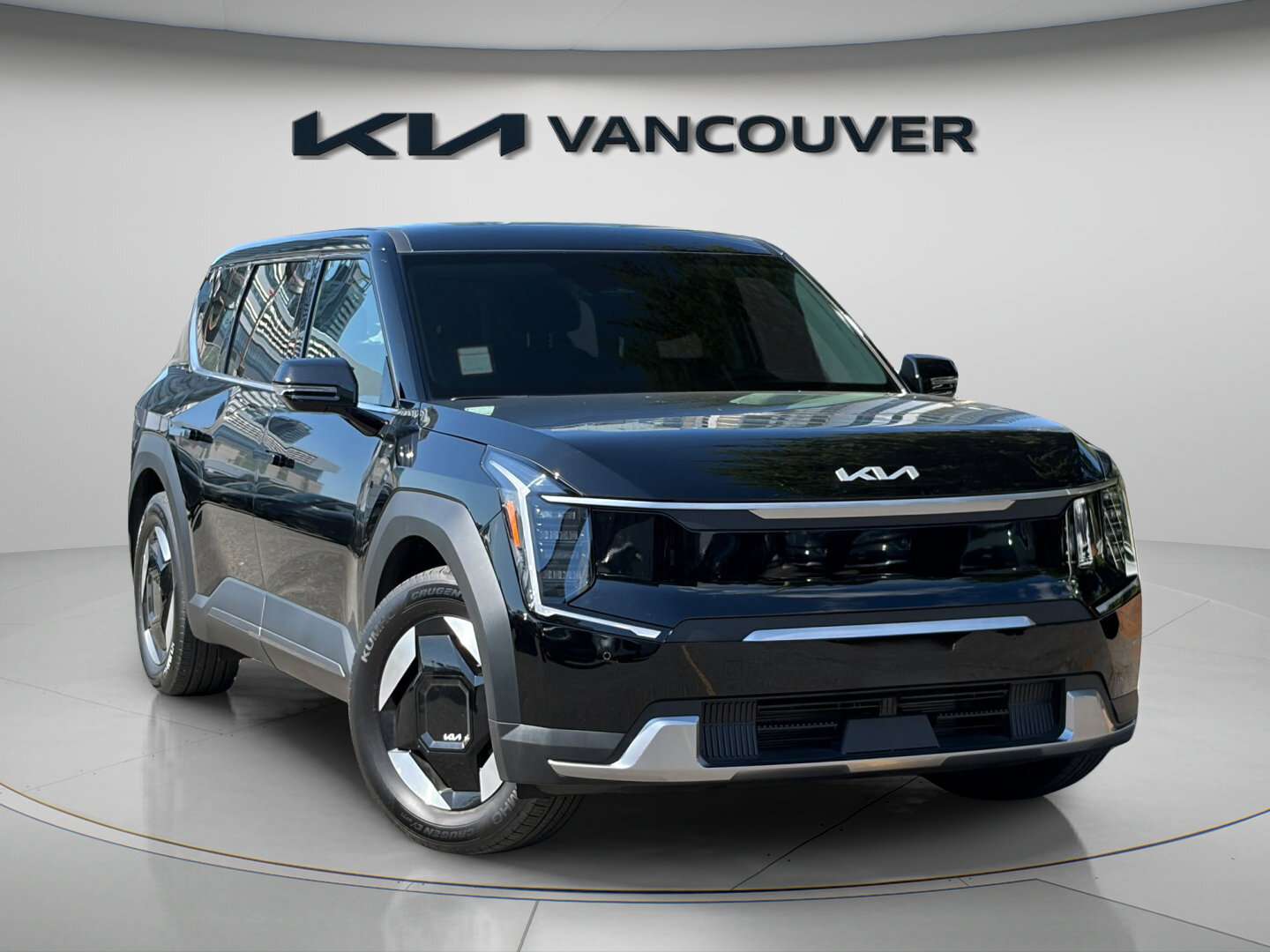 2026 Kia EV9 Light | 7-passenger seating