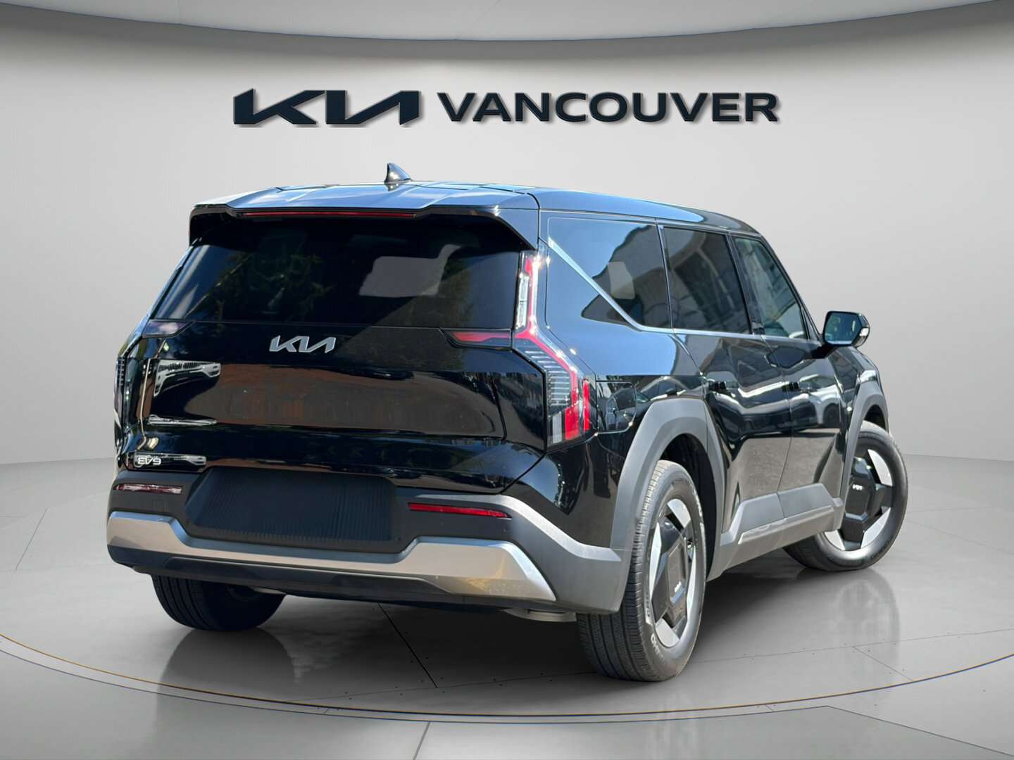 2026 Kia EV9 Light | 7-passenger seating — снимка 1