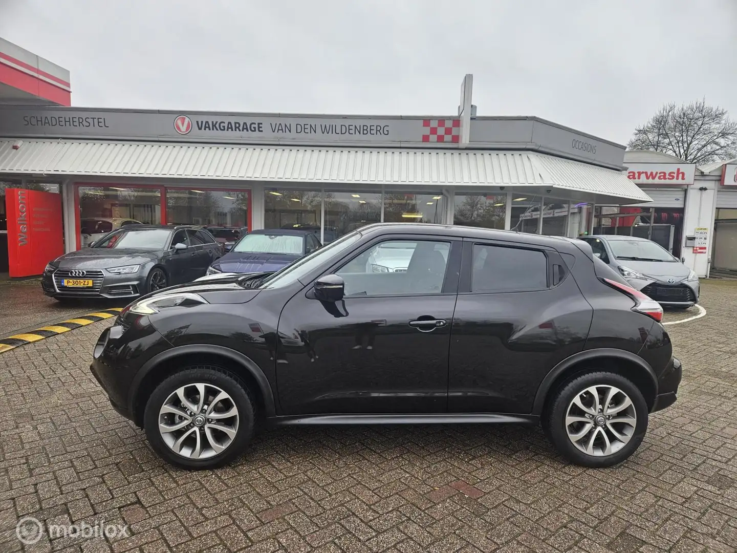 Nissan Juke 1.2 DIG-T S/S N-Connecta Noir - 2