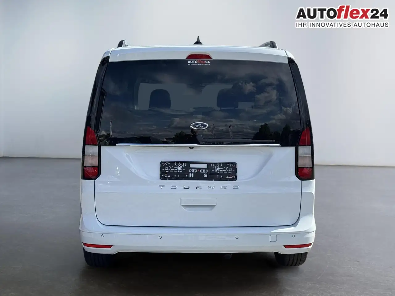 Ford Tourneo Connect Grand Titanium 1,5 7 Sitzer Klimaautomatik Anhä... 4