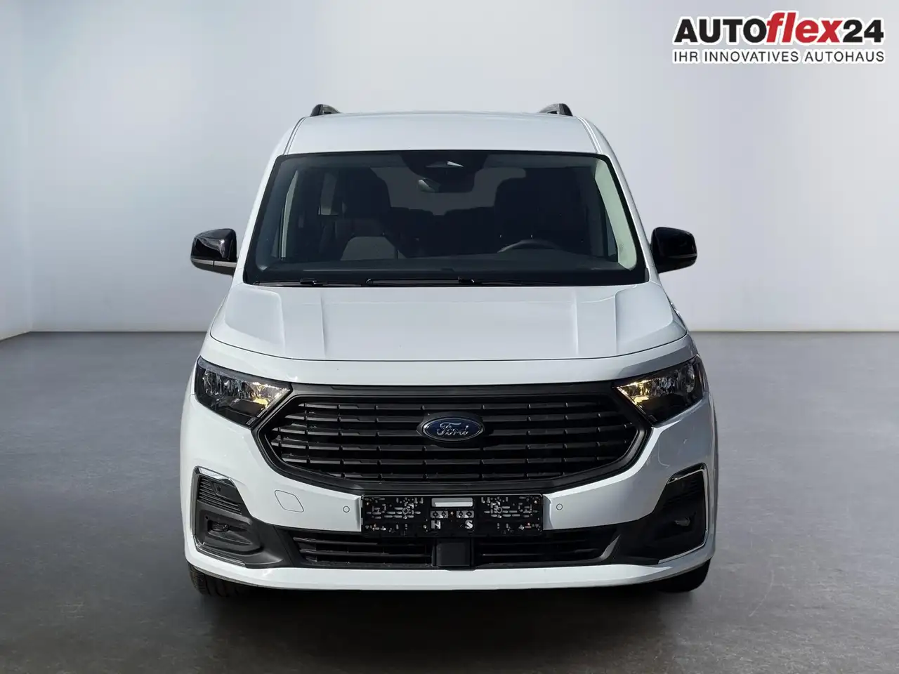 Ford Tourneo Connect Grand Titanium 1,5 7 Sitzer Klimaautomatik Anhä... 3