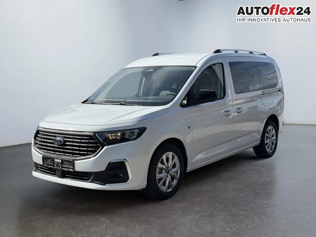 Ford Tourneo Connect Grand Titanium 1,5 7 Sitzer Klimaautomatik Anhä... 2