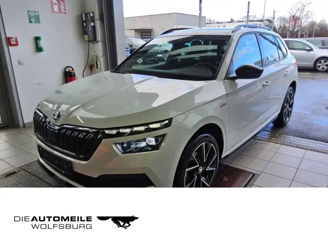 Skoda Kamiq 1.0 TSI DSG Monte Carlo Pano/Einparkhi/Mul