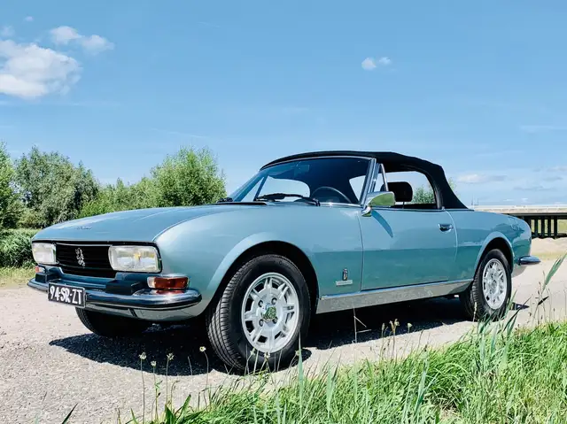 Peugeot 504 Cabrio 2.0 injection