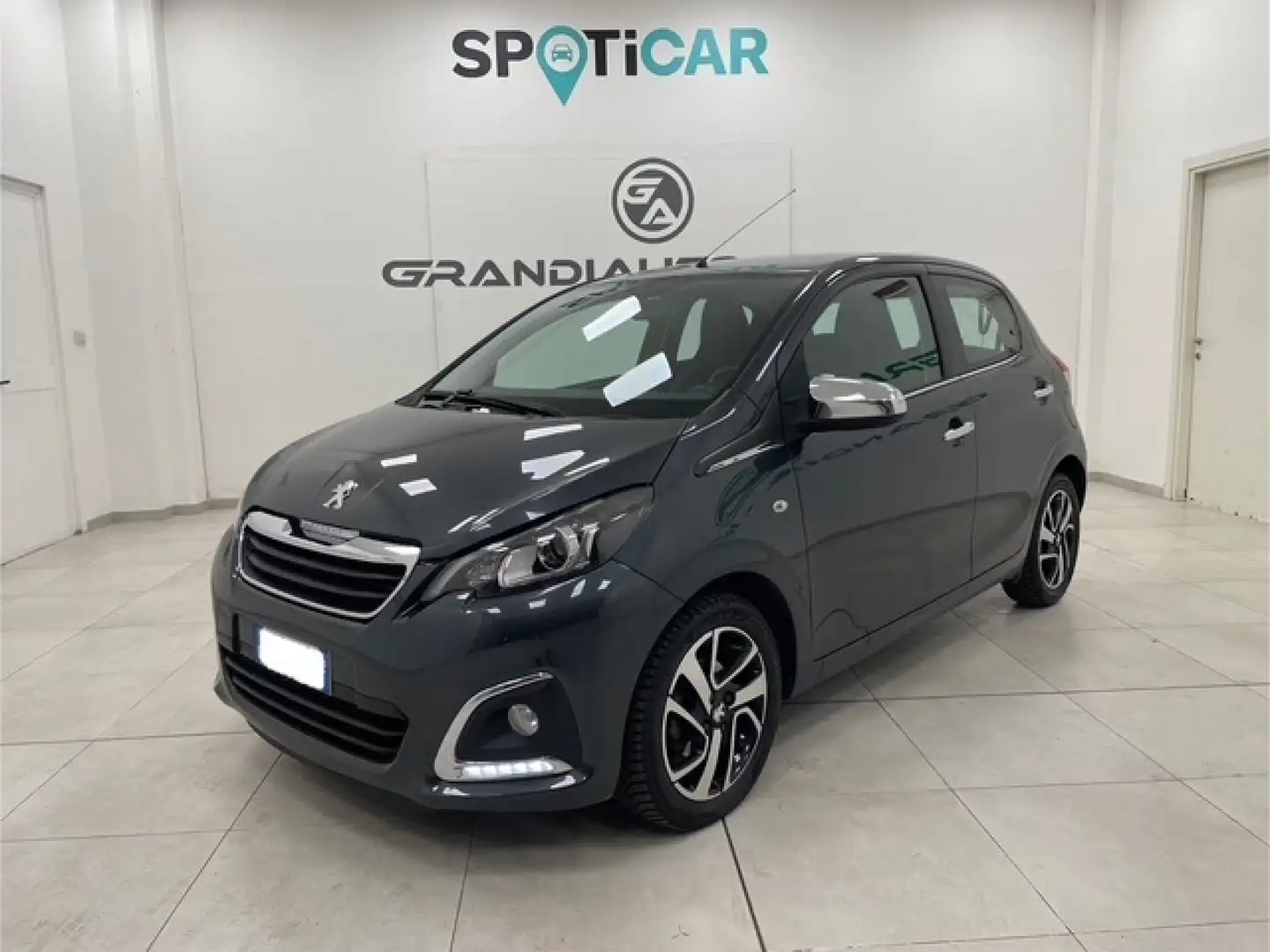Peugeot 108 -  5p 1.0 vti Collection Grigio - 1