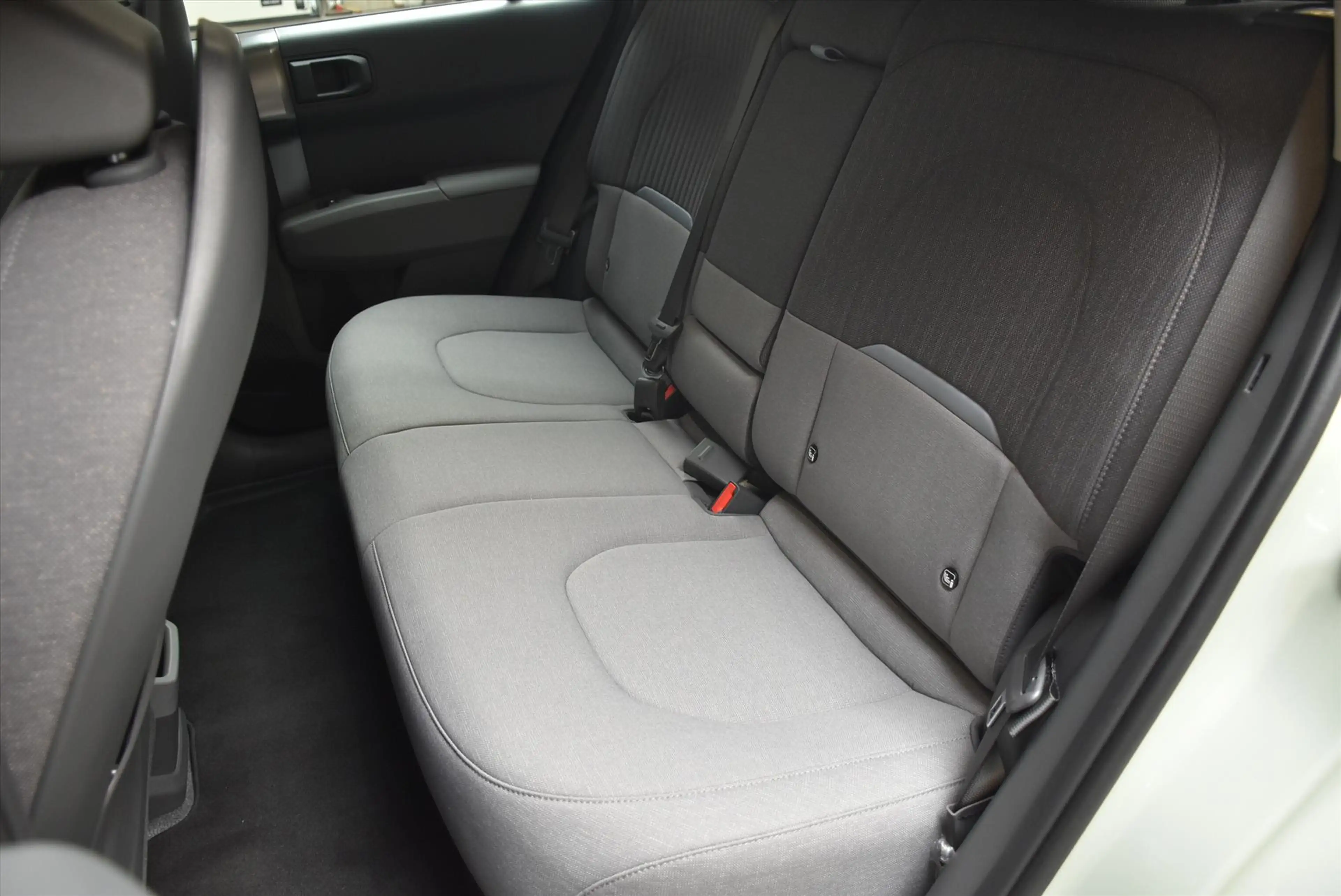 Kia EV3 81,4 kWh 204pk Air — photo 16