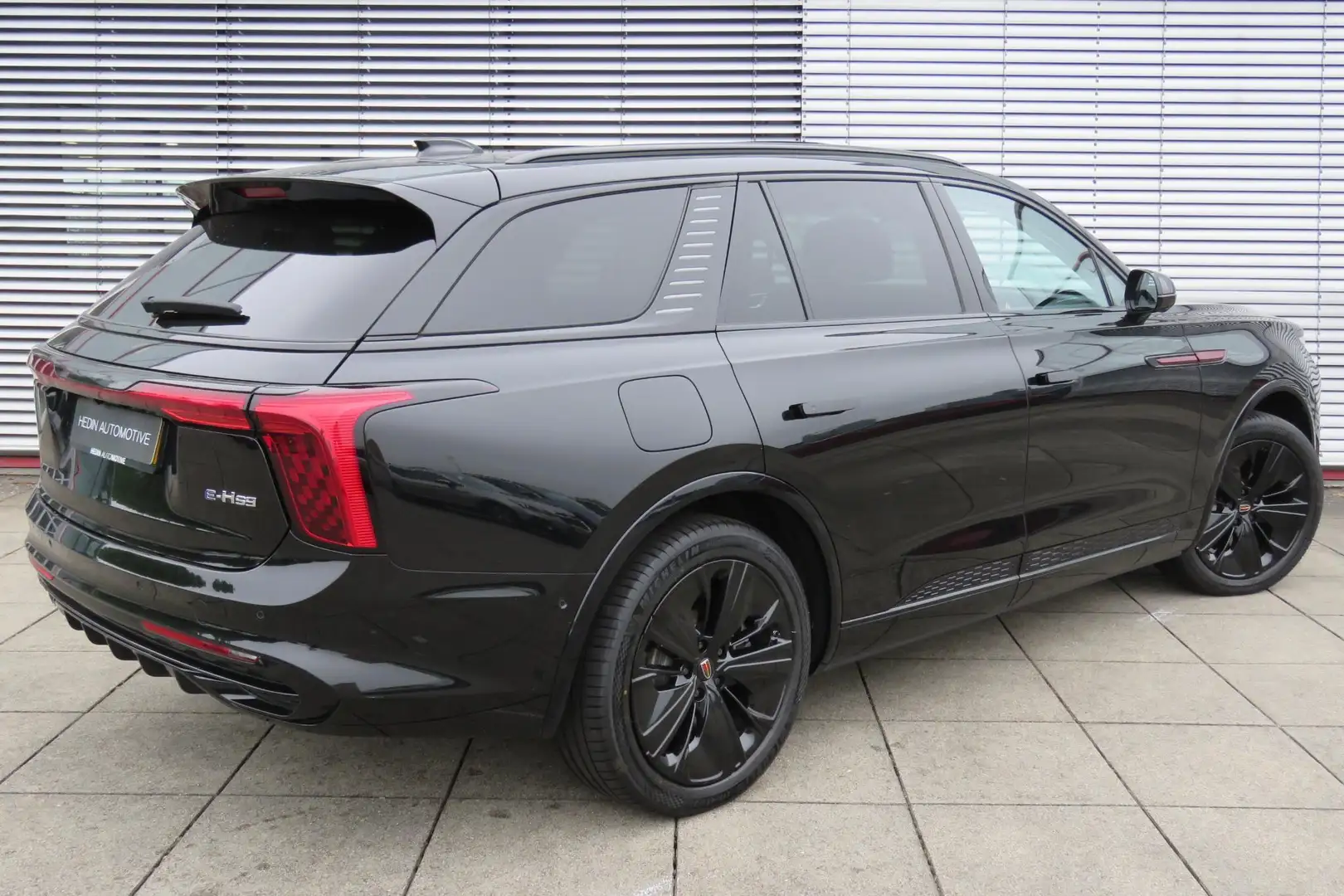 Hongqi E-HS9 President 99 kWh | Luchtvering | 465KM WLTP | Pano Schwarz - 2