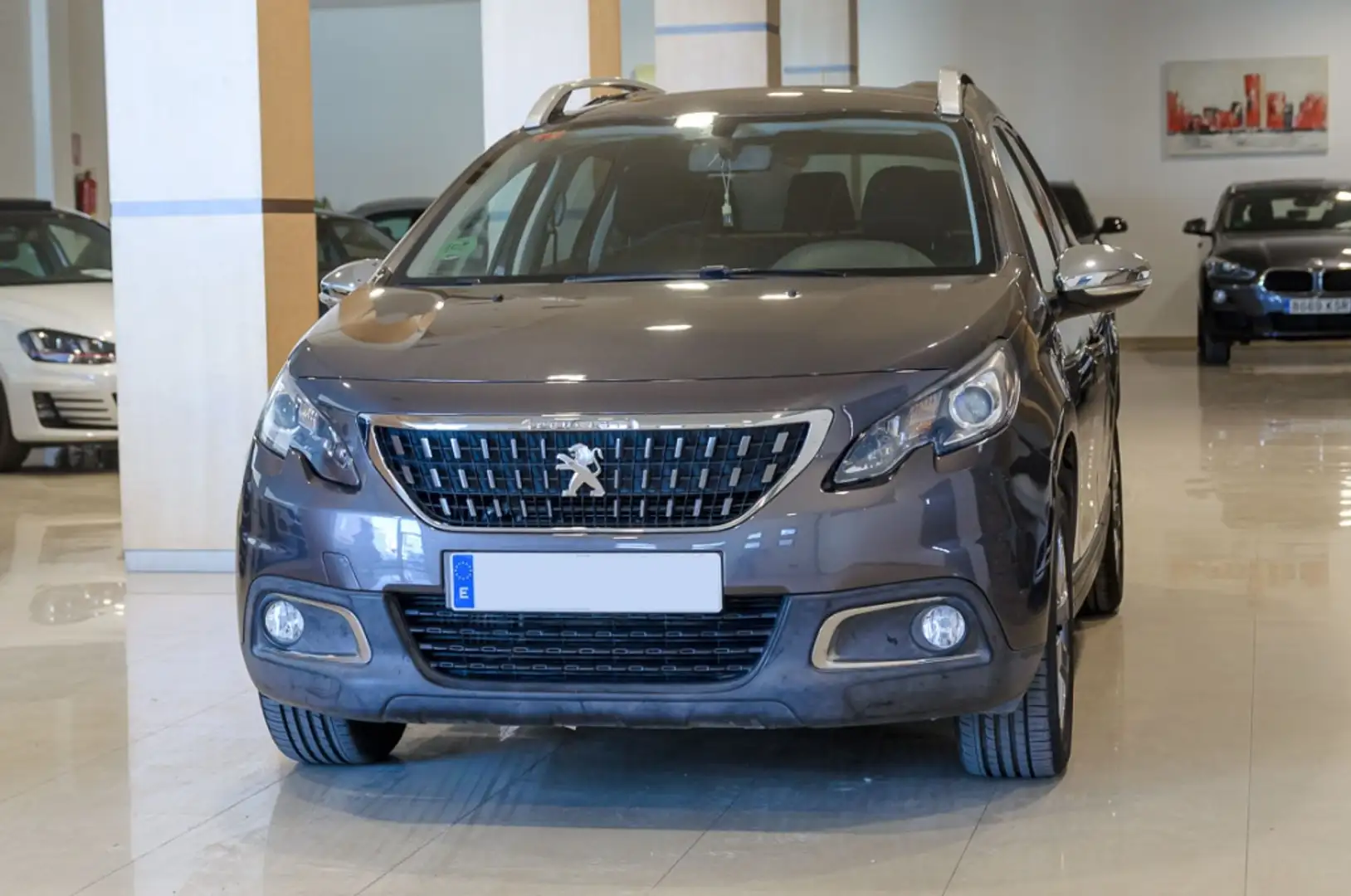 Peugeot 2008 1.6 BlueHDI Style 100 Gris - 2
