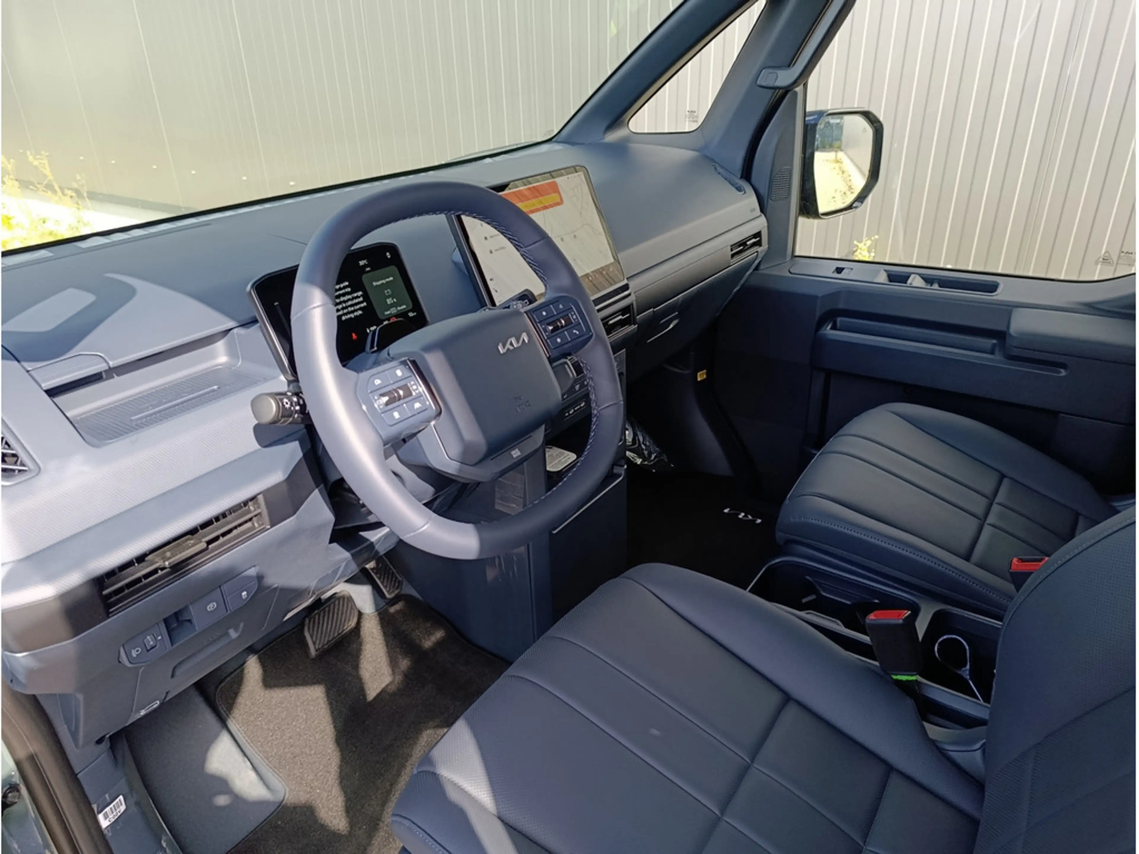 Kia PV5 Passenger Elite 71,2 kWh AW-/ WP-/ PP-/ SM-/ Comfort-Paket — photo 6