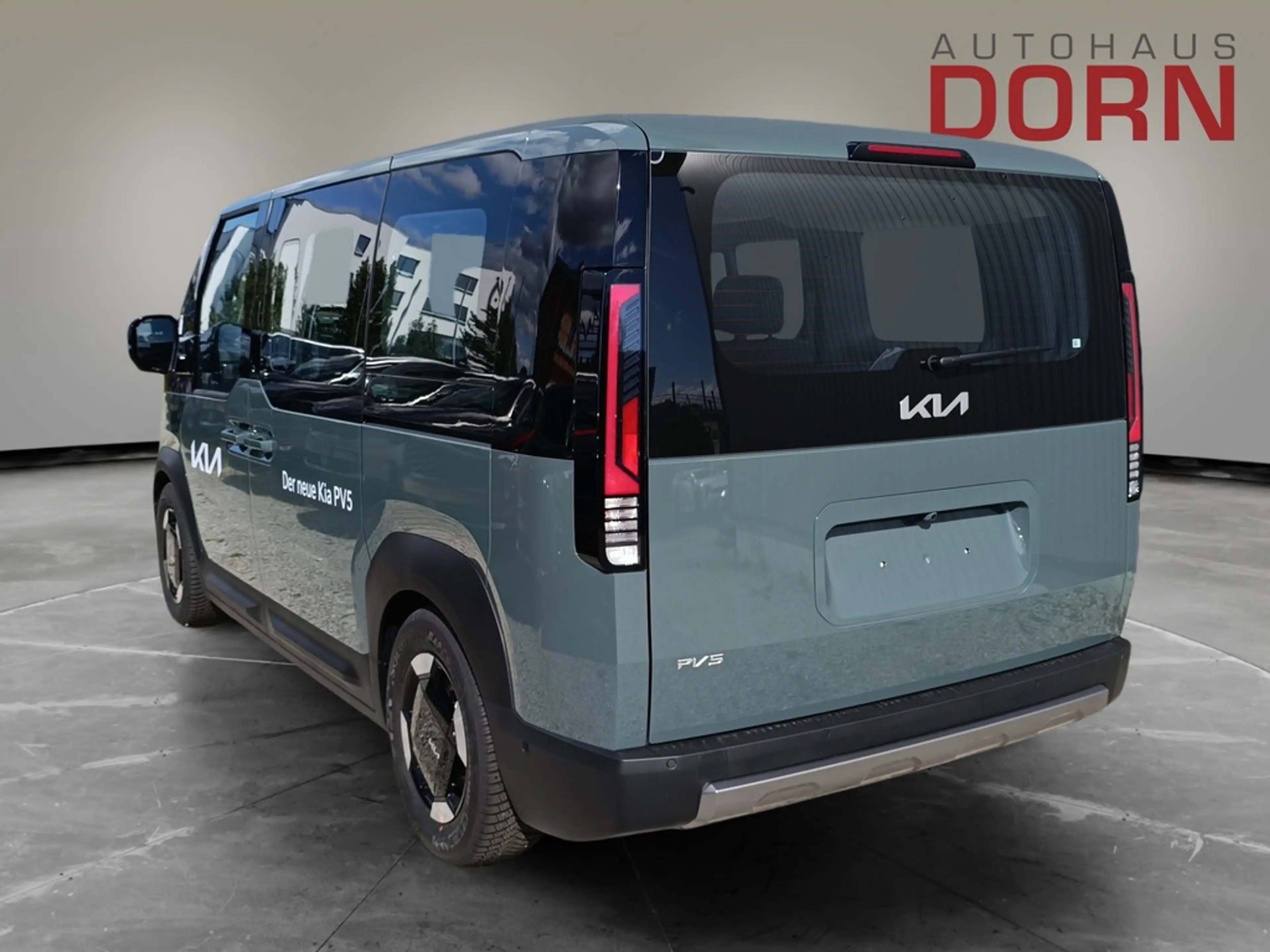Kia PV5 Passenger Elite 71,2 kWh AW-/ WP-/ PP-/ SM-/ Comfort-Paket — photo 2