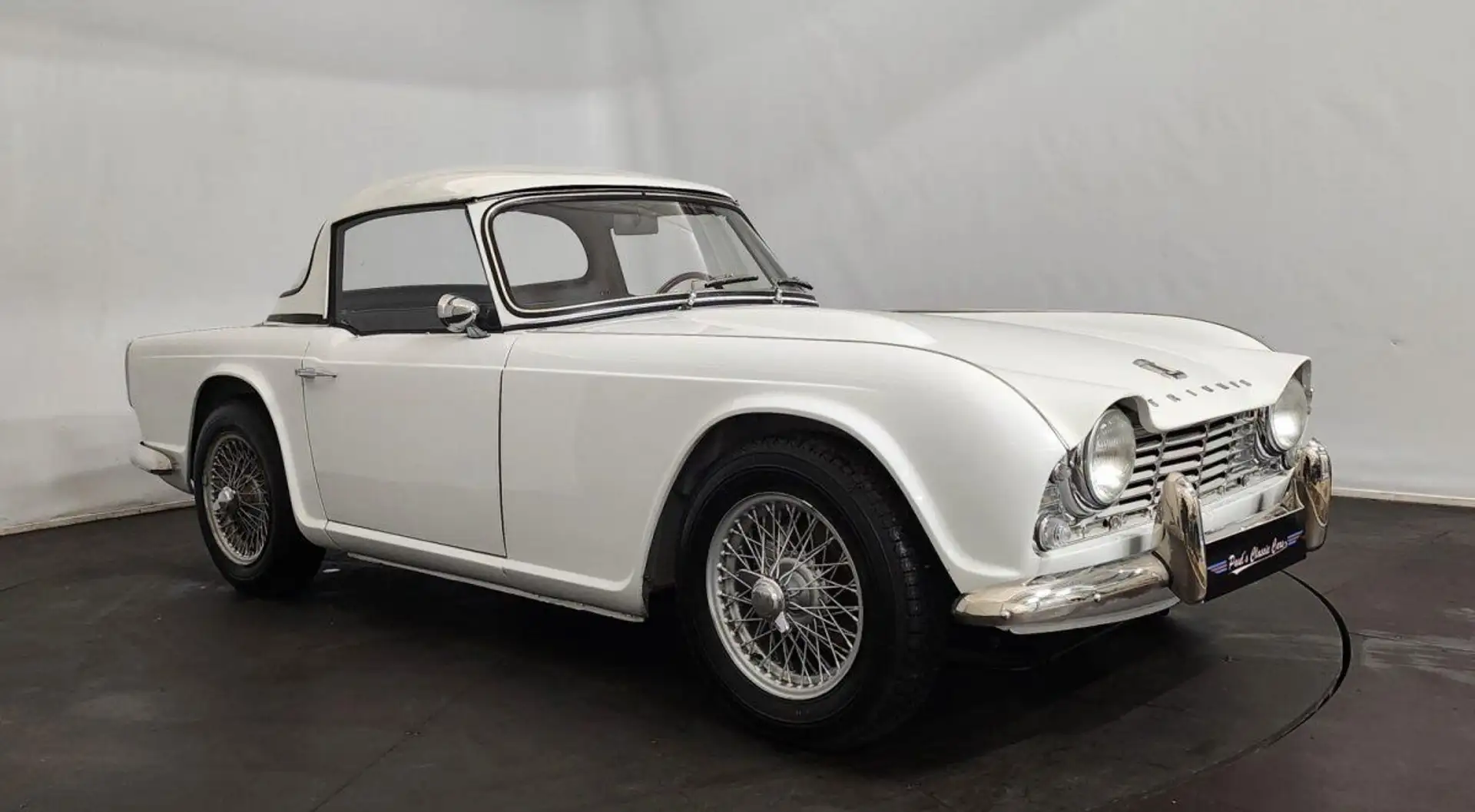 Triumph TR4 overdrive Weiß - 1