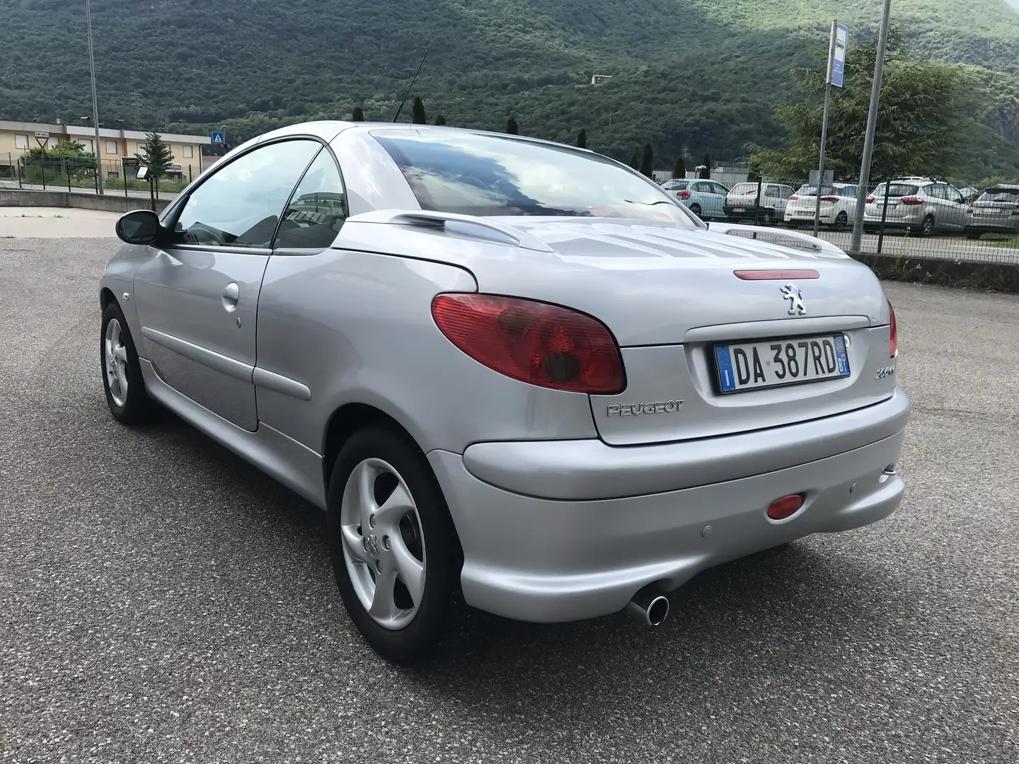 Peugeot 206 CC 1.6 16v c/abs auto - 1