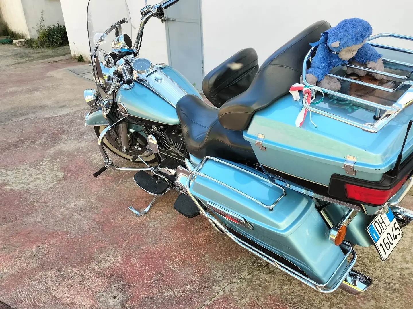 Harley-Davidson Road King FLHRC Blue - 2