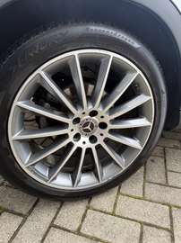 Mercedes-Benz GLA 180 GLA 180 PACK AMG EDITION