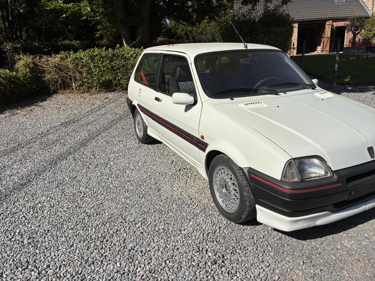Rover 114, foto 2