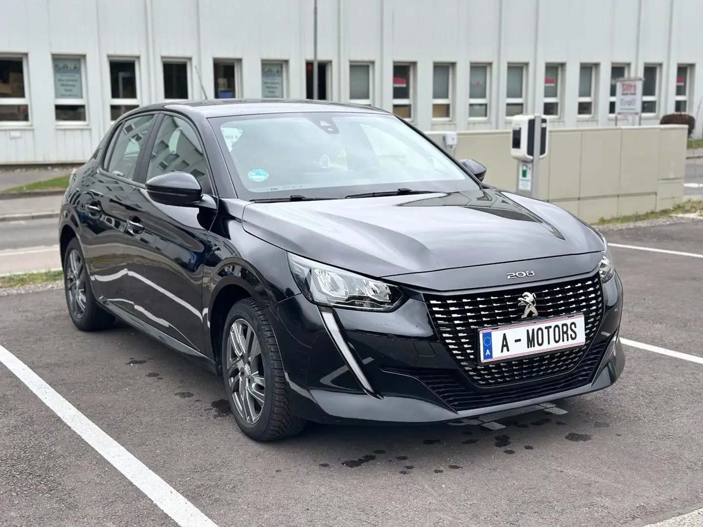 Peugeot 208 208 Active Pack PureTech 75 S&S Navi | Parkhilfe Schwarz - 2