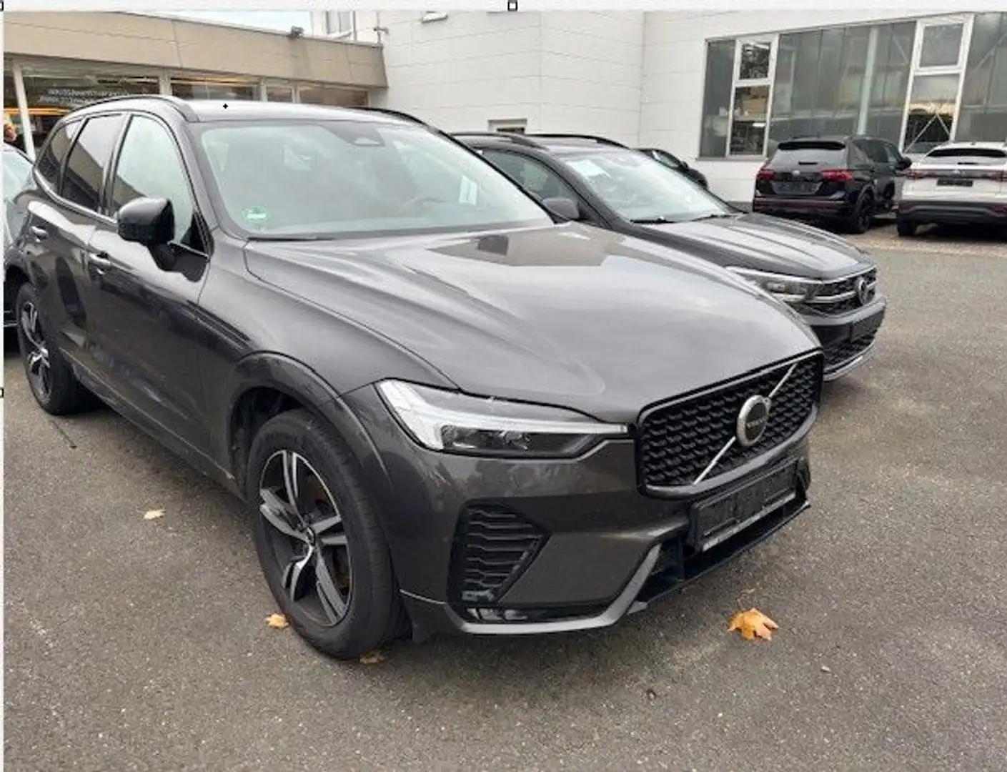 Volvo XC60 R Design AWD/XeniumPak/PANO/Fond Klima/ Gris - 2