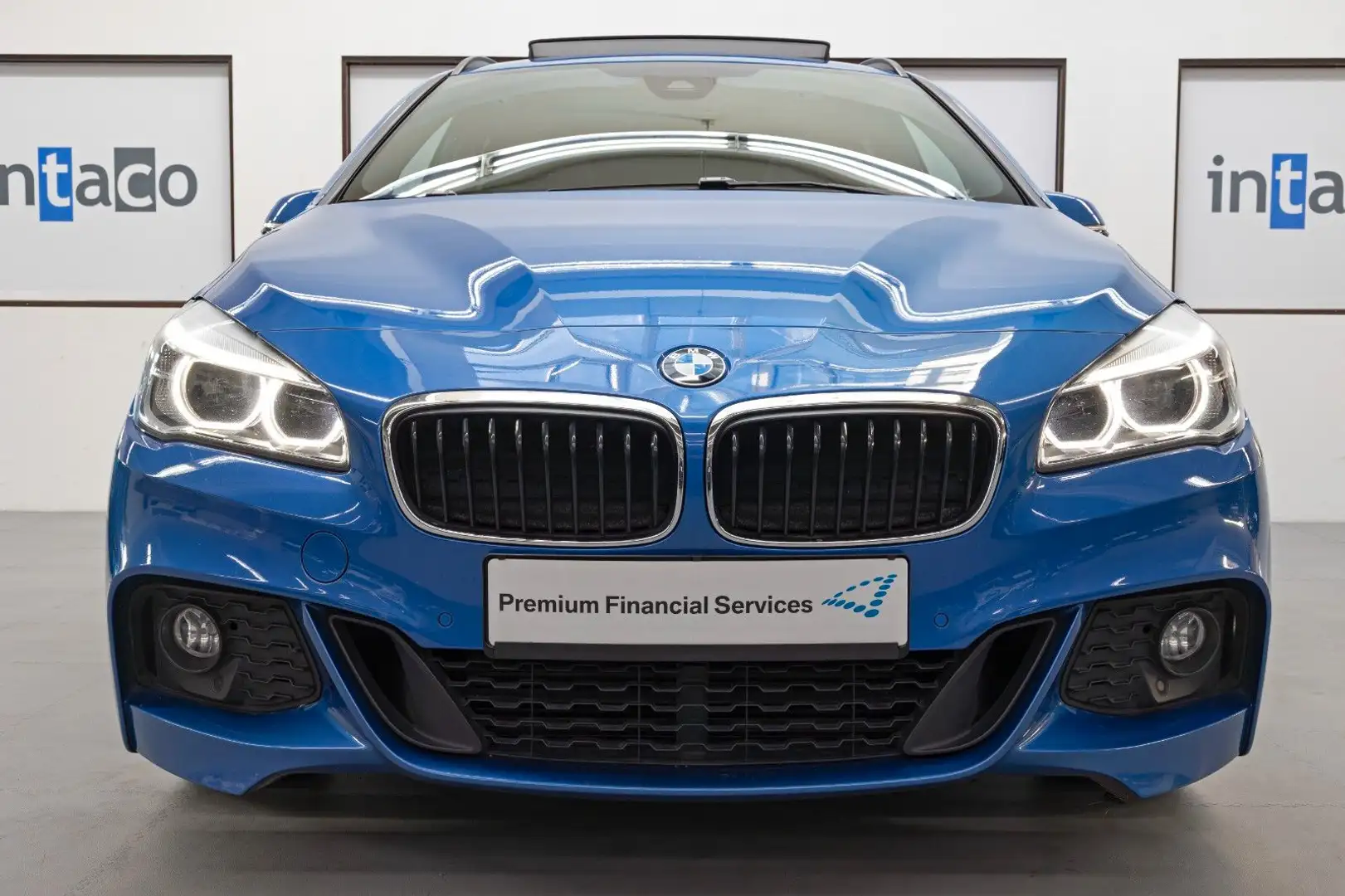 BMW 220 220xd Gran Tourer M Sport LED Navi DA+ Pano AHK! Bleu - 2
