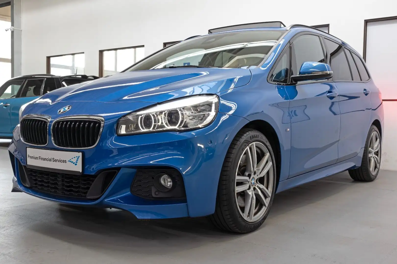 BMW 220 220xd Gran Tourer M Sport LED Navi DA+ Pano AHK! Bleu - 1