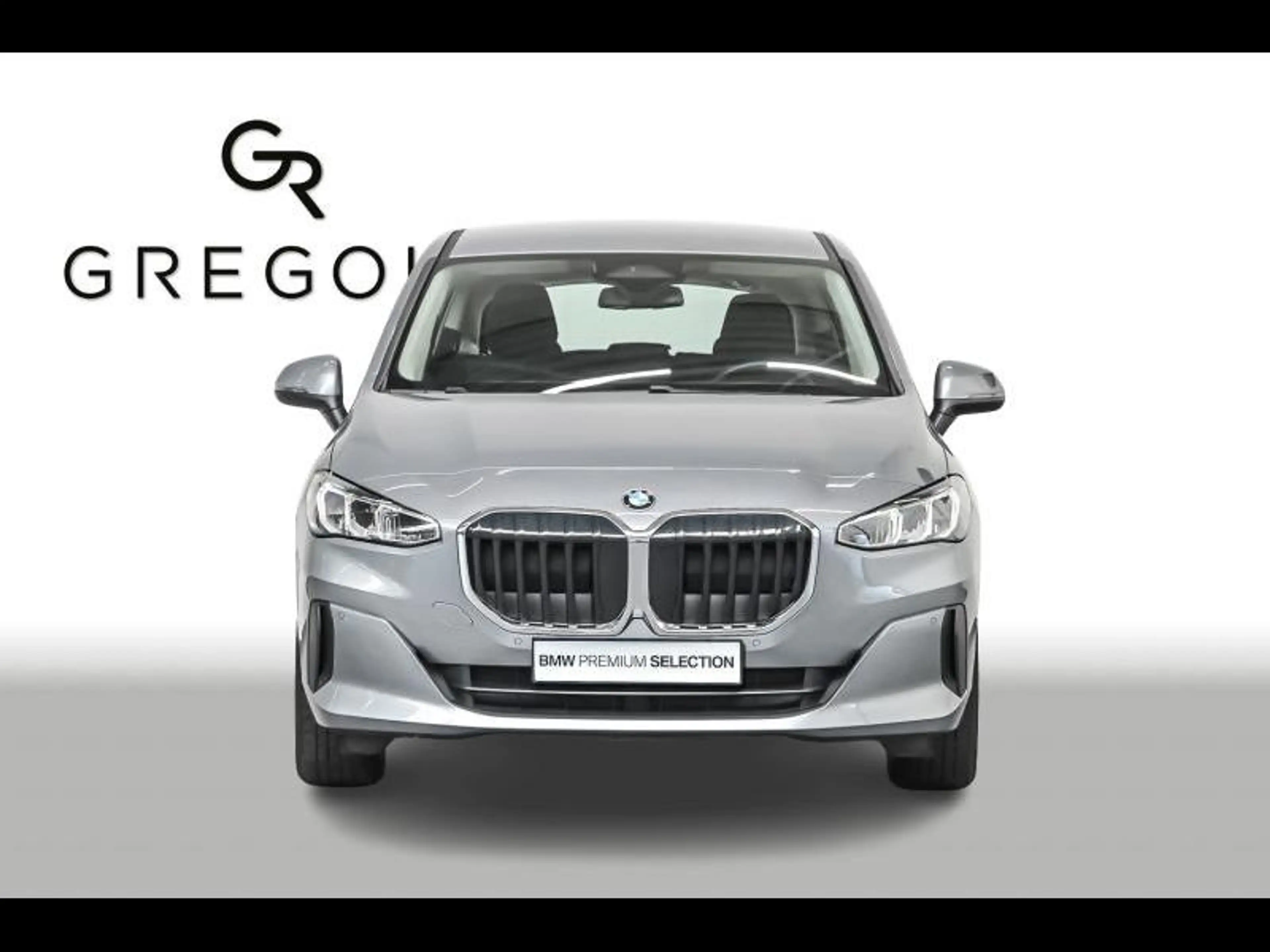 BMW 218 i Active Tourer — photo 2