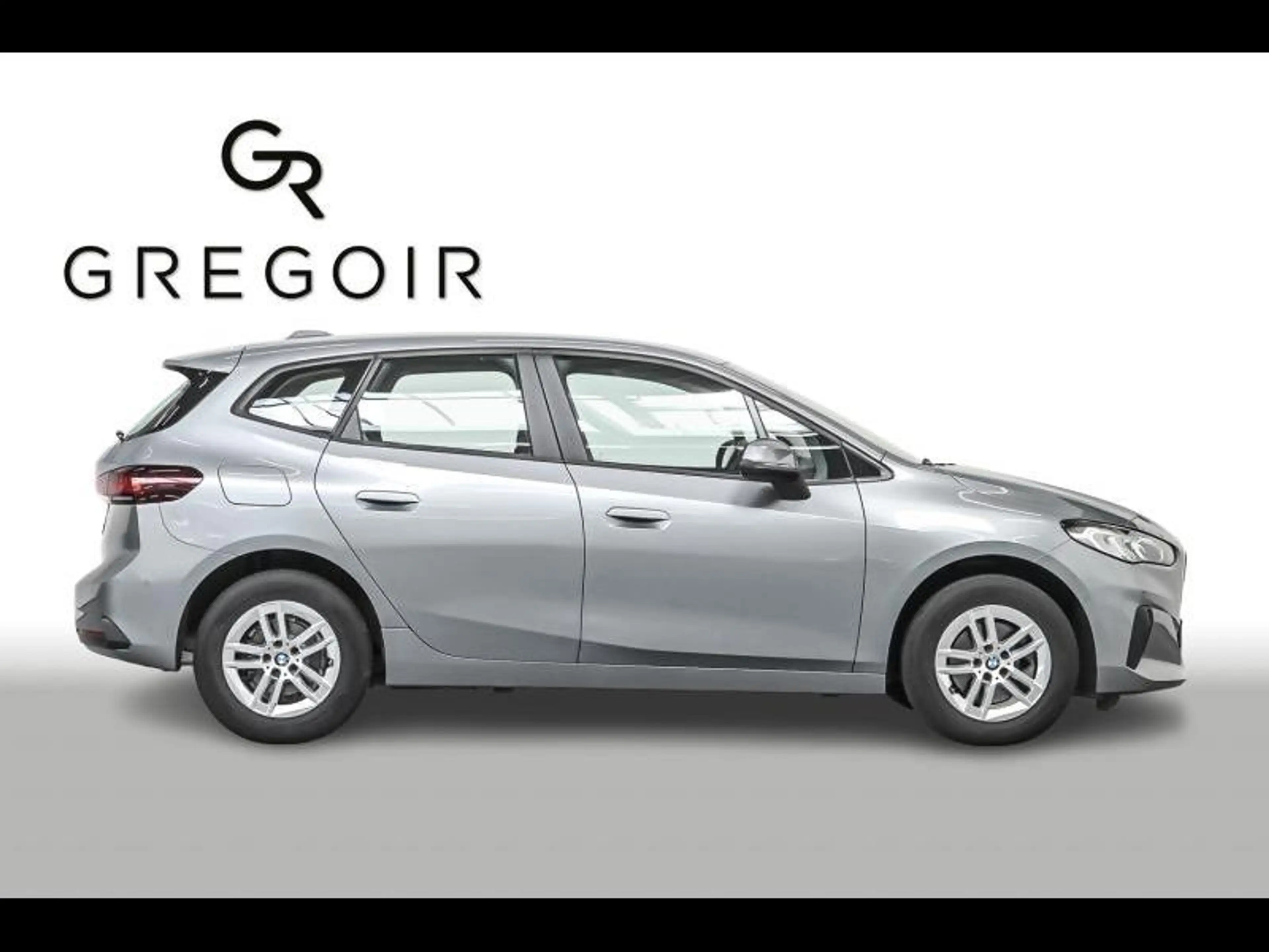 BMW 218 i Active Tourer — photo 3