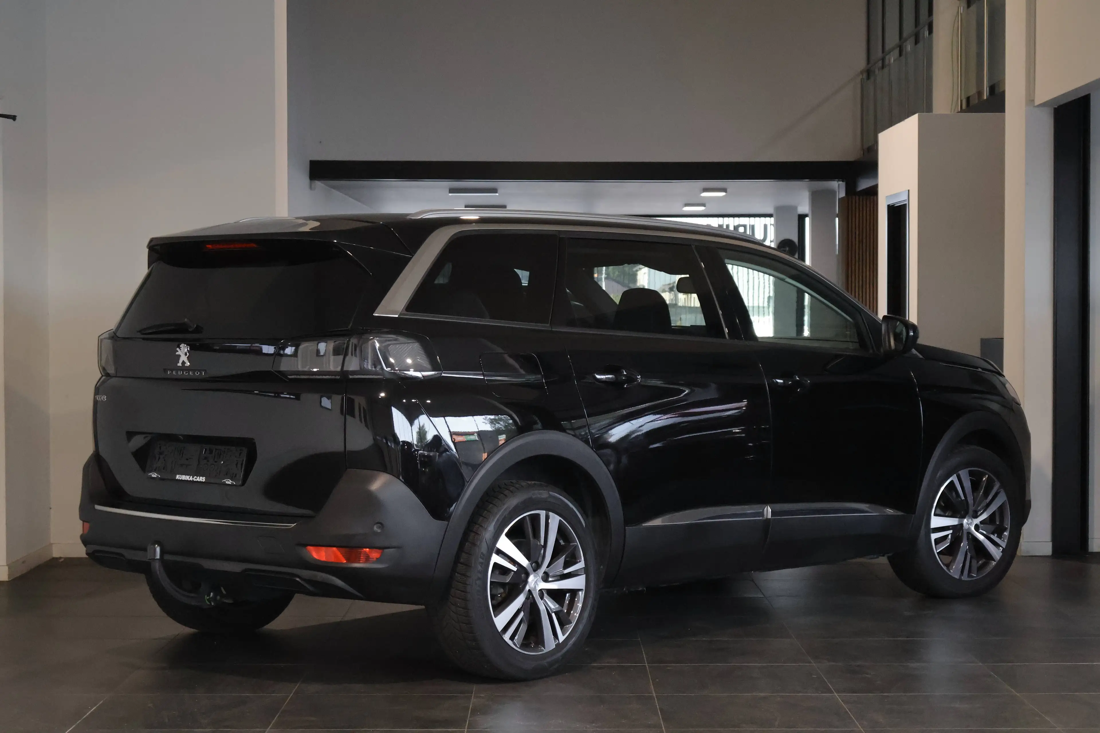 Peugeot 5008 5008 1.2 PureTech Allure 7pl Exclusive leder Veel Optie's Garantie * — photo 5