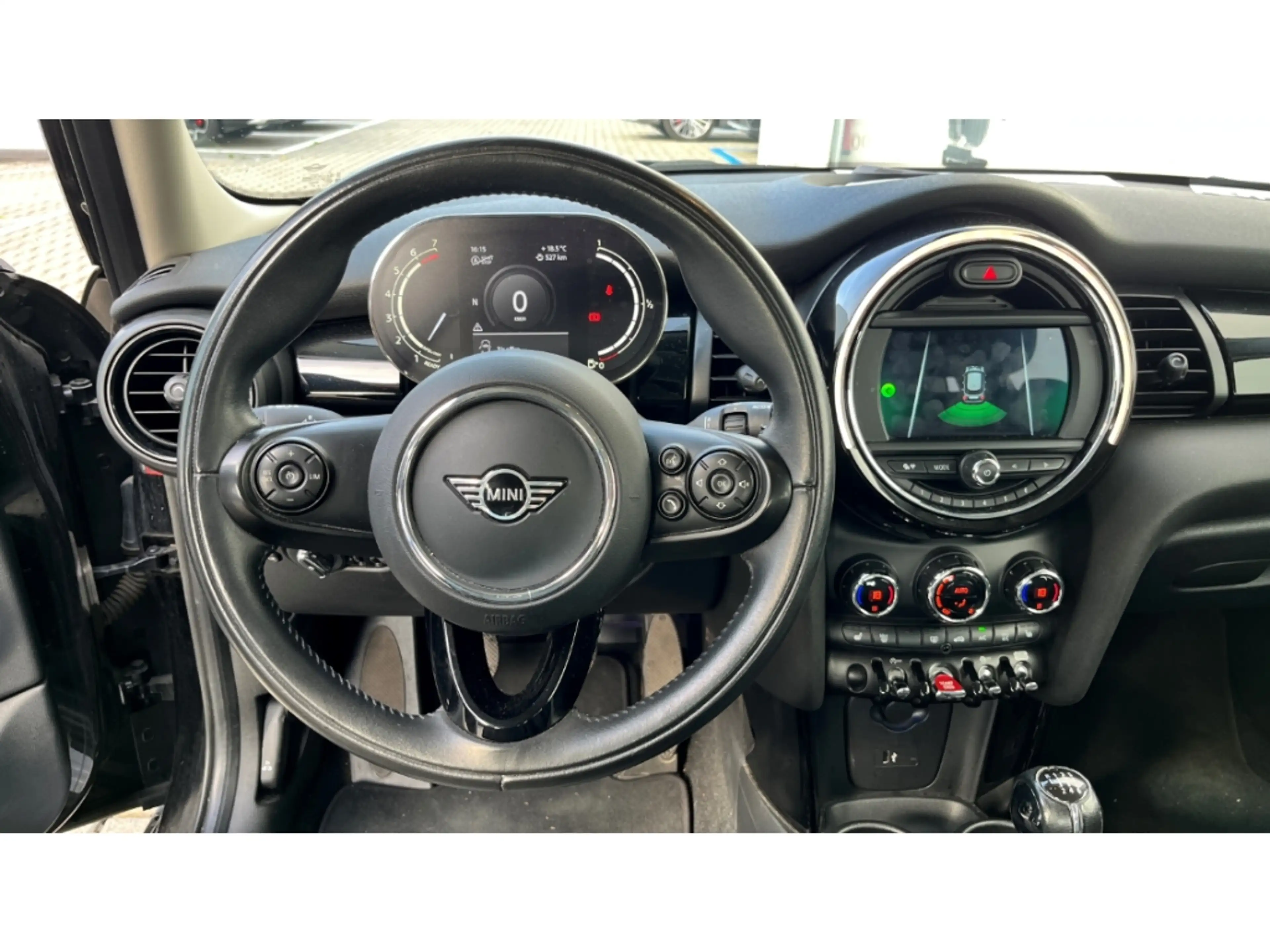MINI One 5-Türer Navi Digitales Cockpit LED Mehrzonenklima — photo 8