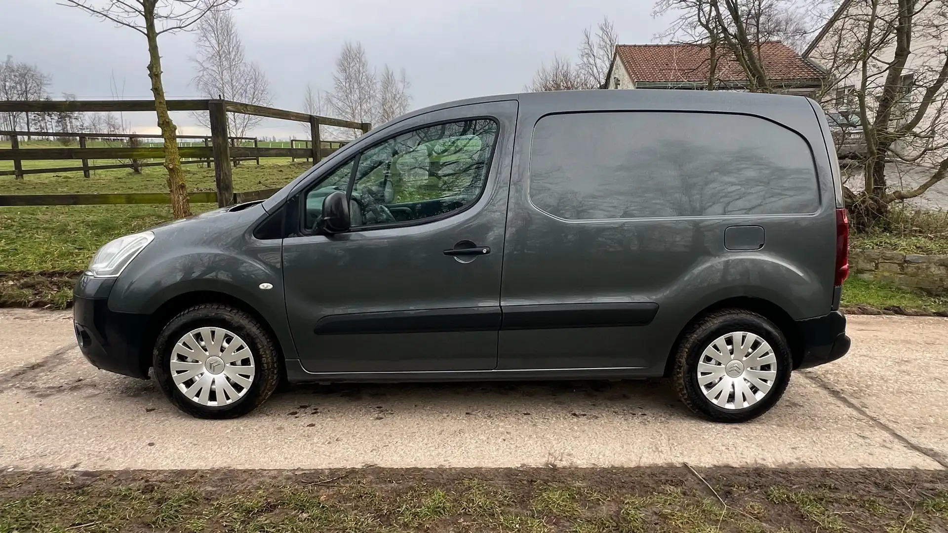Citroen Berlingo 2.0 HDi Mill�sime - 2