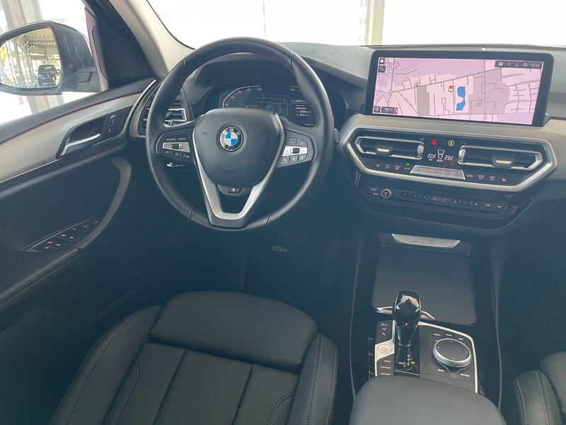 BMW X3 xD20i HeadUp 360° LASER StandHzg DA Komf.Zug. — photo 13