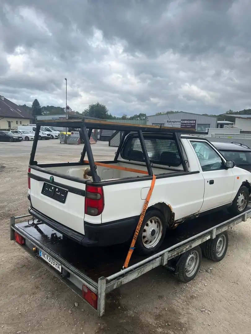 Skoda Felicia PickUp 1.9 SDI ohne Pickerl Bílá - 2