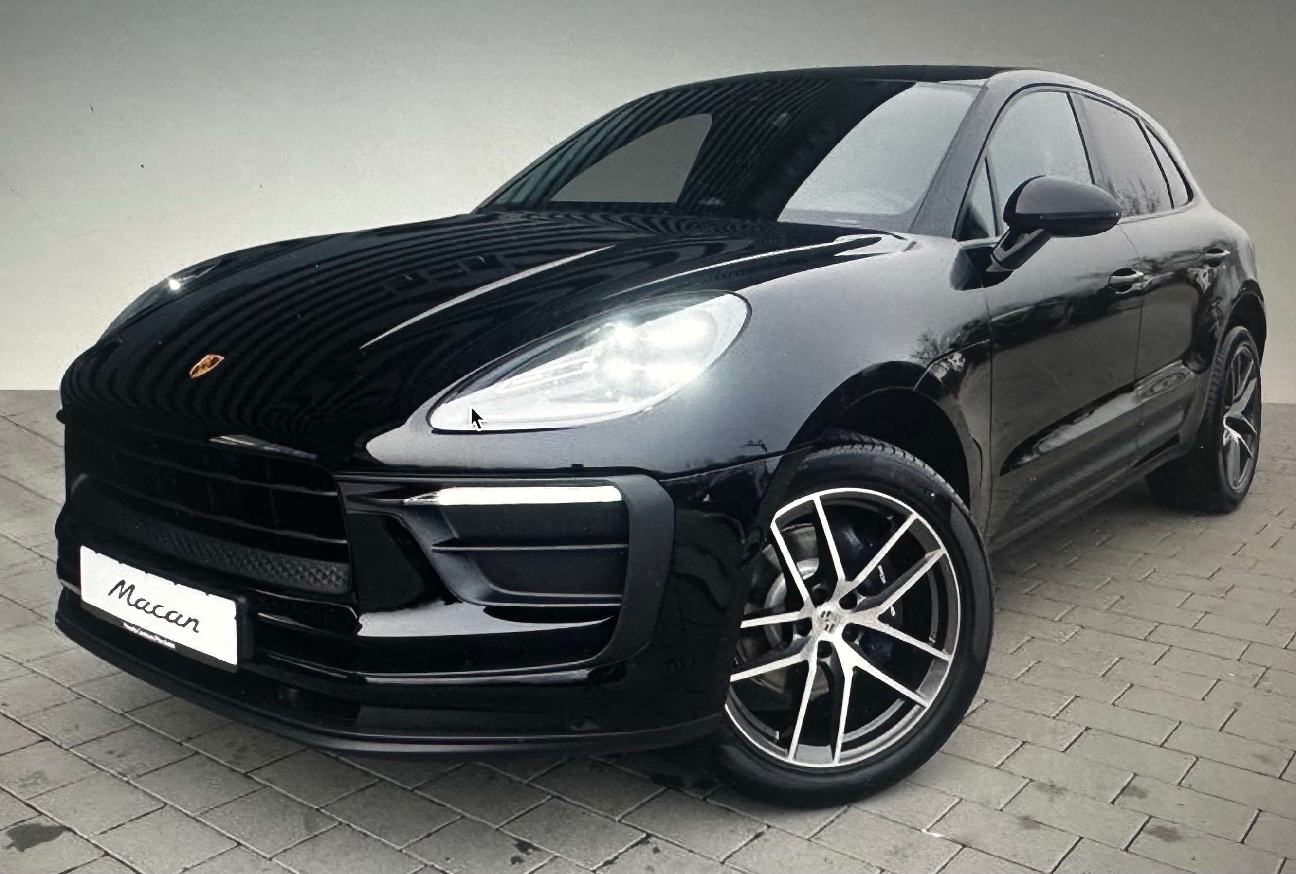 Second hand Porsche Macan 
