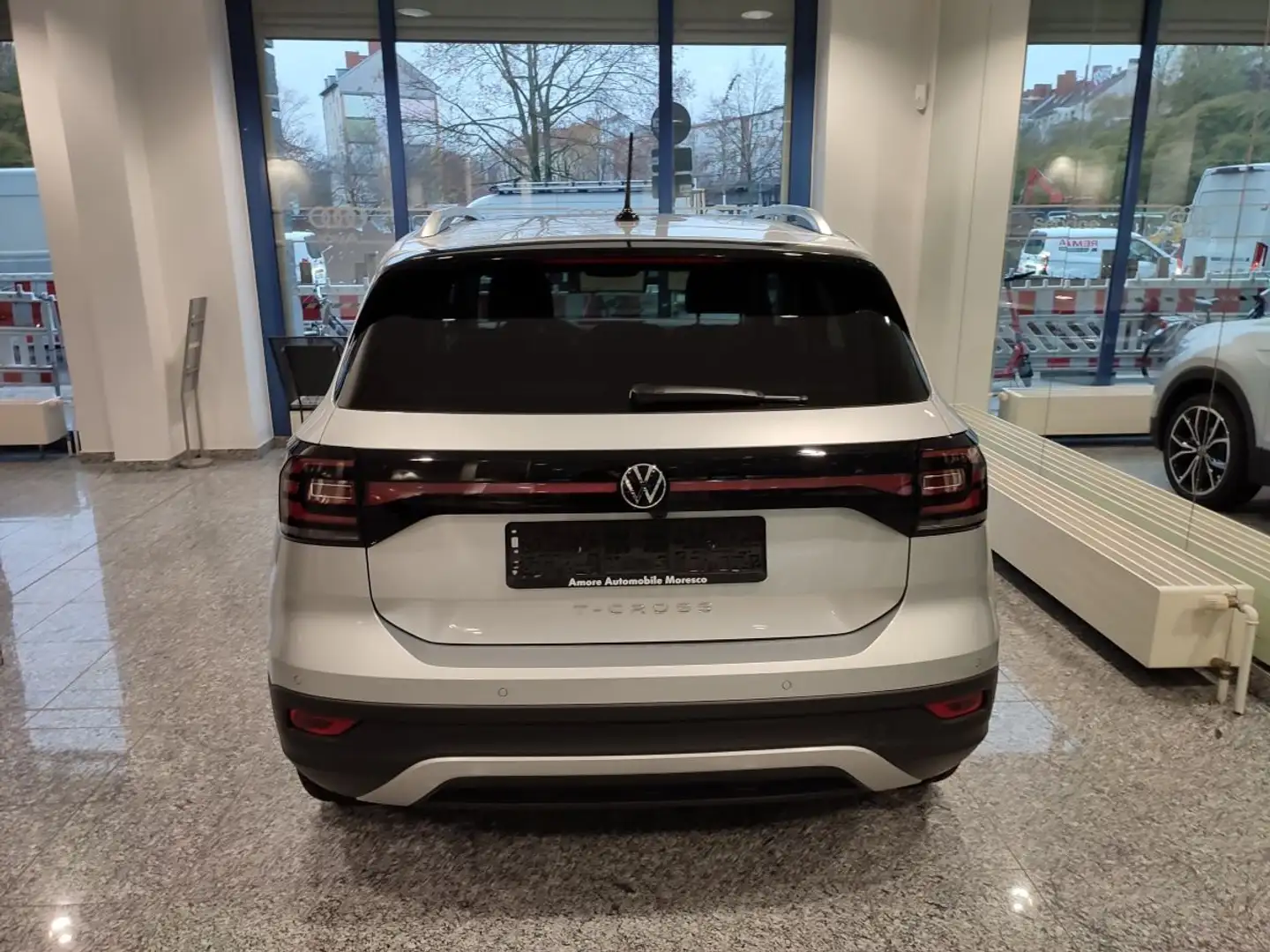 Volkswagen T-Cross 1.0 TSI OPF Style Plateado - 1