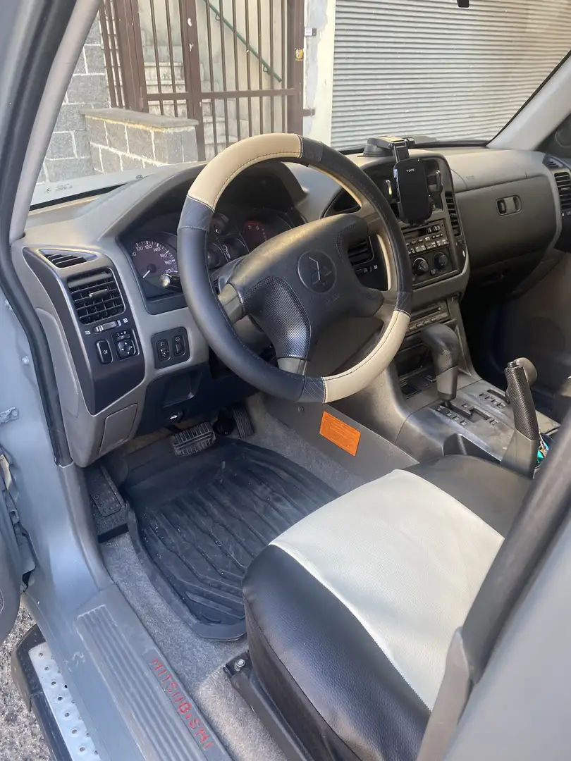 Mitsubishi Pajero 5p 3.2 tdi 16v di-d GLS-2 auto - 2