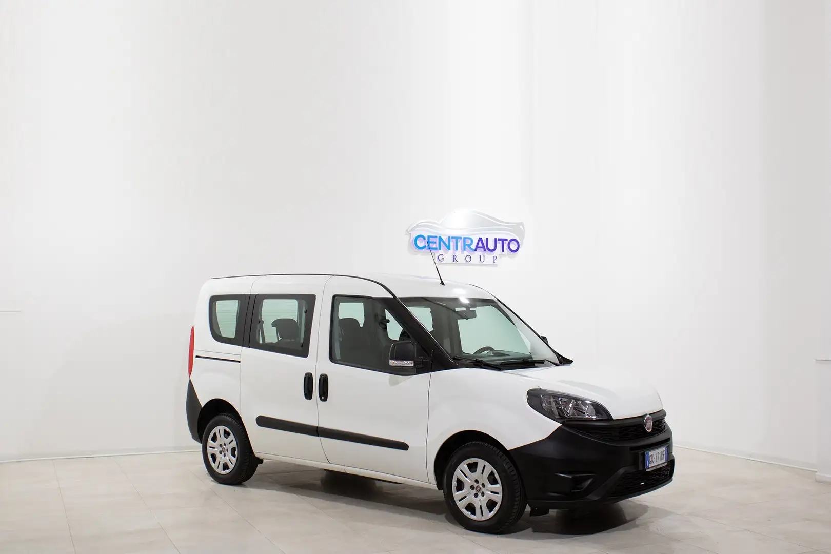 Fiat Doblo COMBI 1.6 Mjet 105cv *AUTOCARRO* Bianco - 2