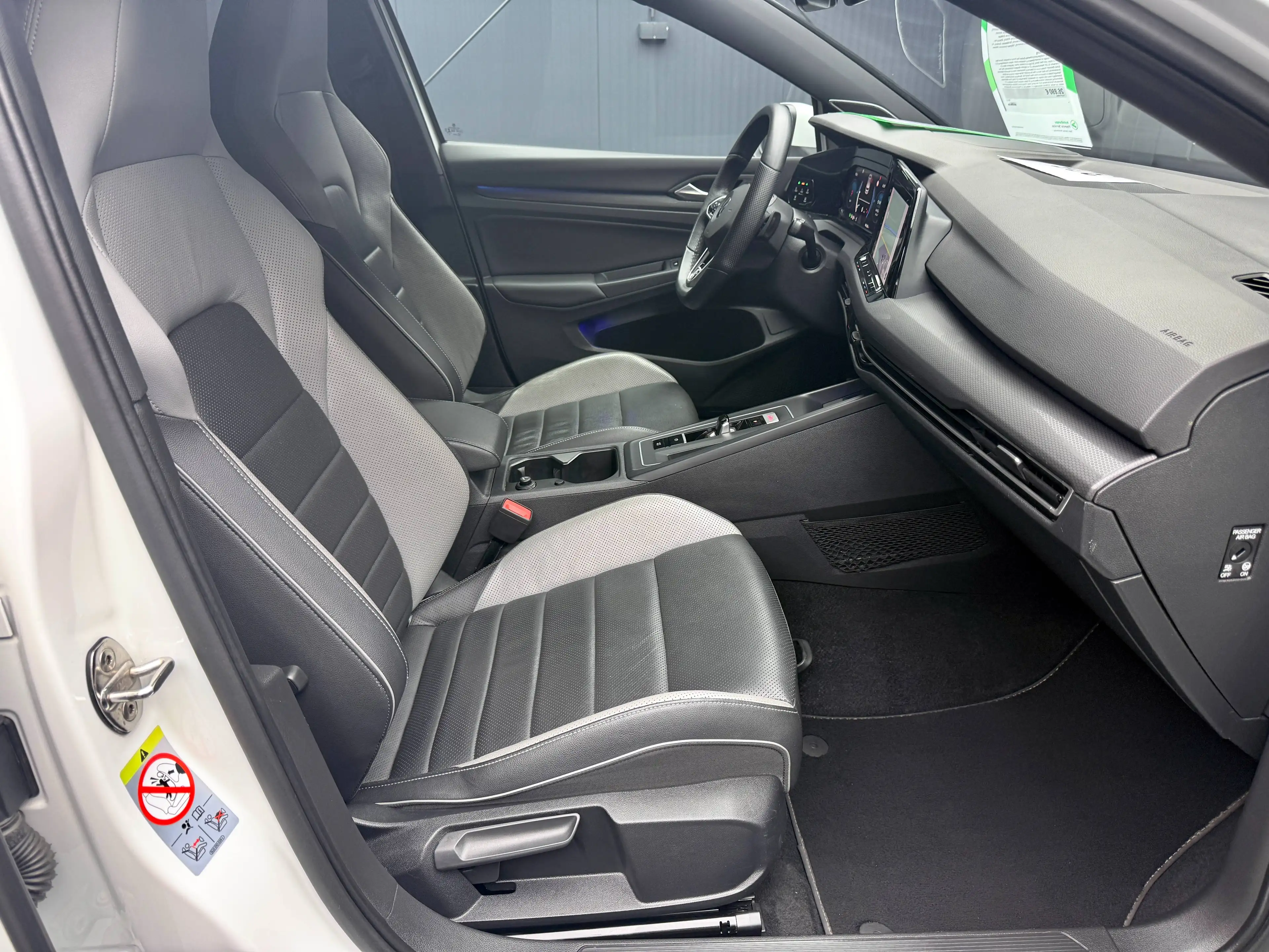 Volkswagen Golf GTD VIII *19Zoll*LEDER*SitzKlima*H&K*DCC*Standhzg*HuD* — photo 13