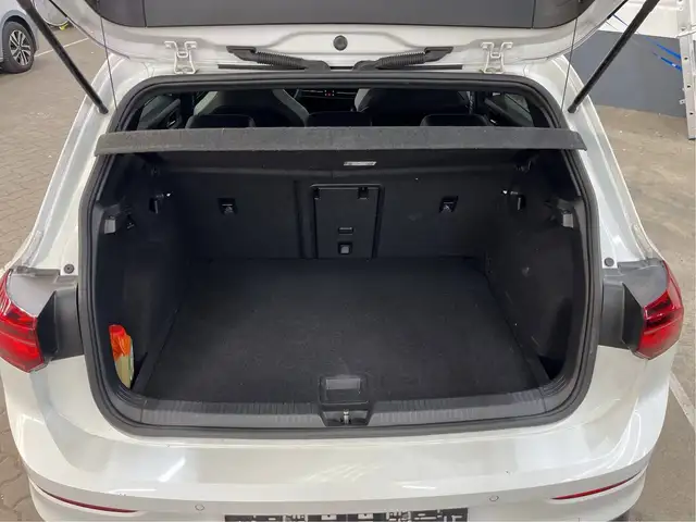 Volkswagen Golf view 10