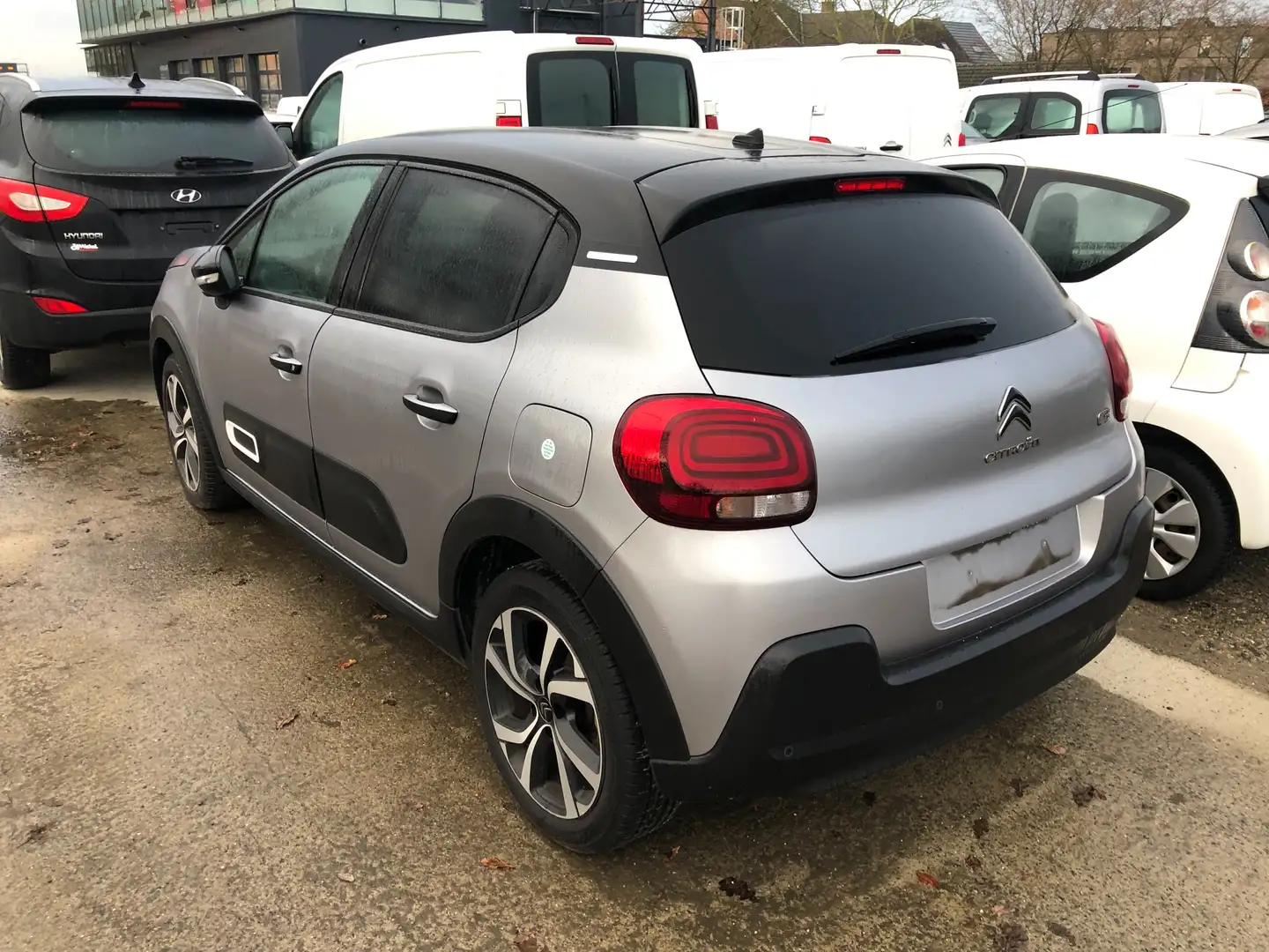 Citroen C3 C3 Pure Tech 68 FEEL Gris - 2