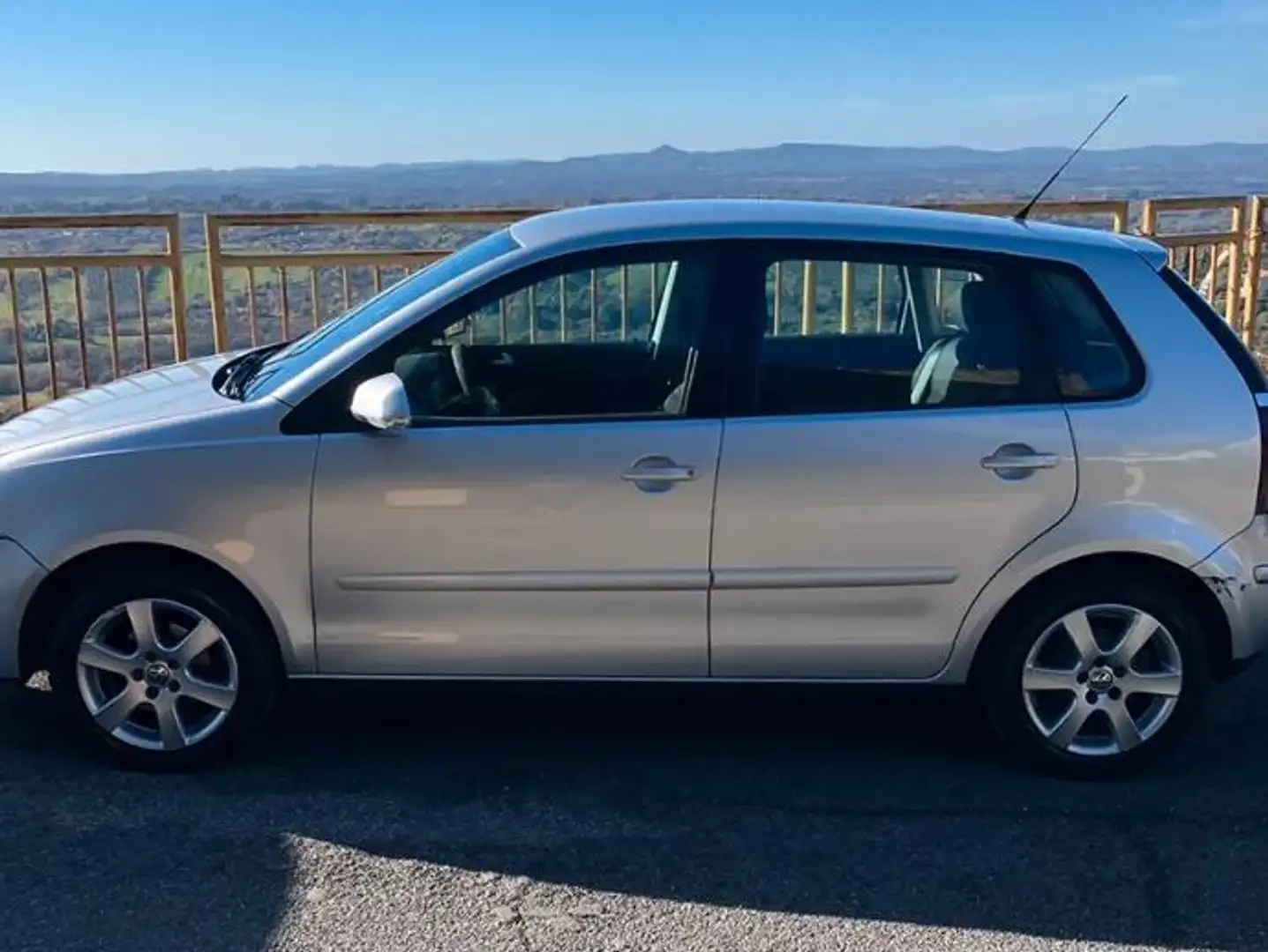 Volkswagen Polo Polo+5p+1.4+tdi+Comfortline Argento - 1