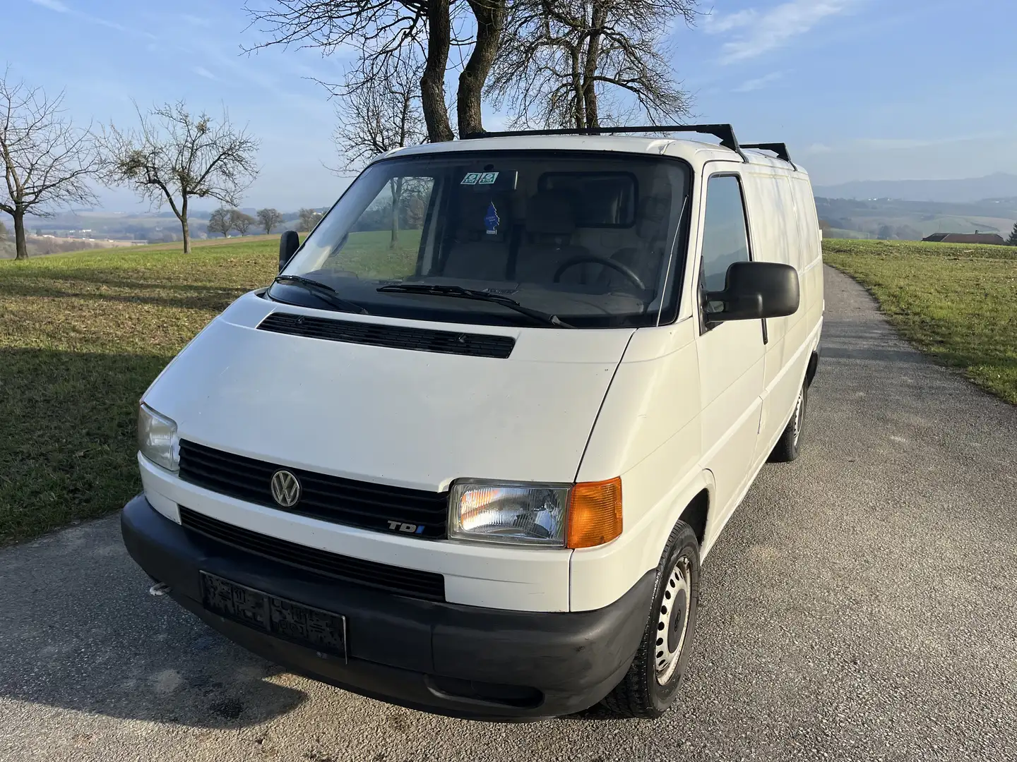 Volkswagen T4 2,5 Tdi 88 Ps Weiß - 1