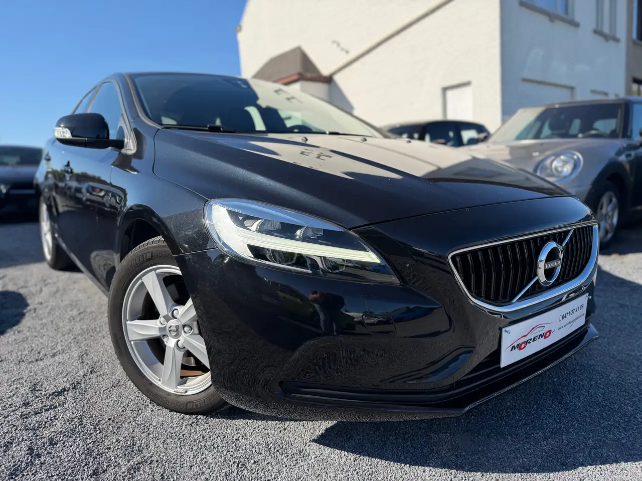 Volvo V40