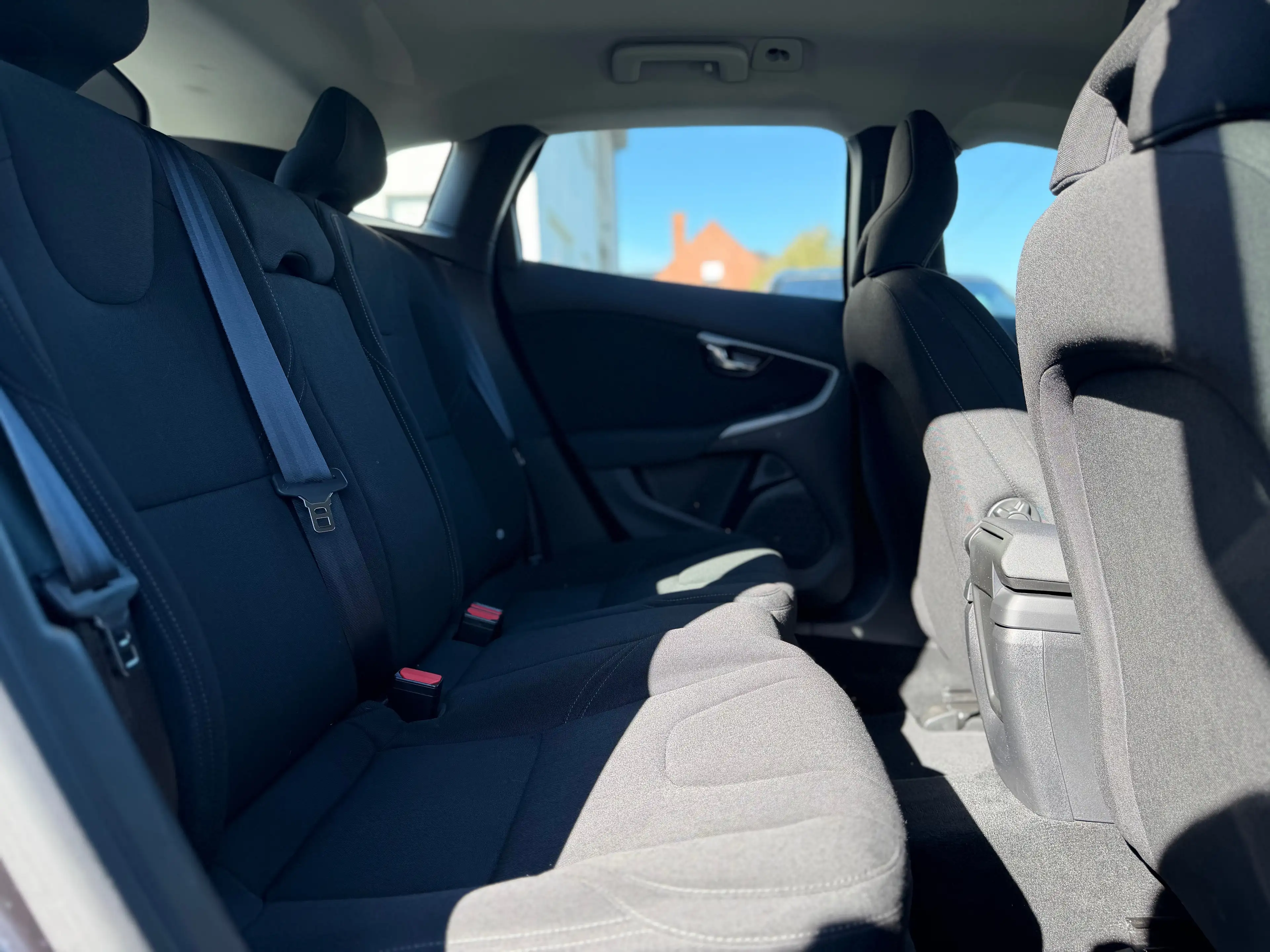 Volvo V40 V40 2.0 T2 Eco xenon navi 12 Maanden waarborg — photo 7