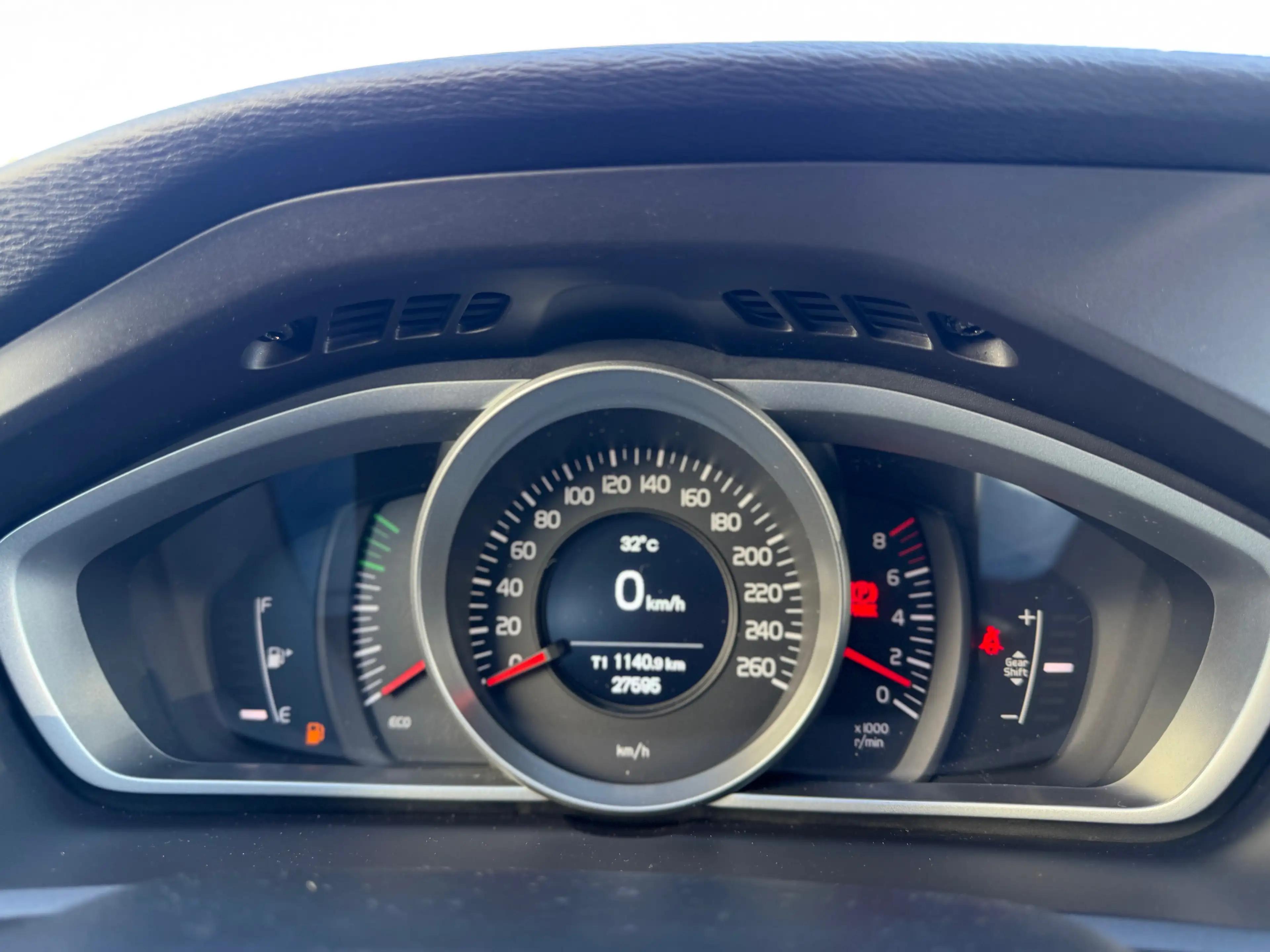Volvo V40 V40 2.0 T2 Eco xenon navi 12 Maanden waarborg — photo 8