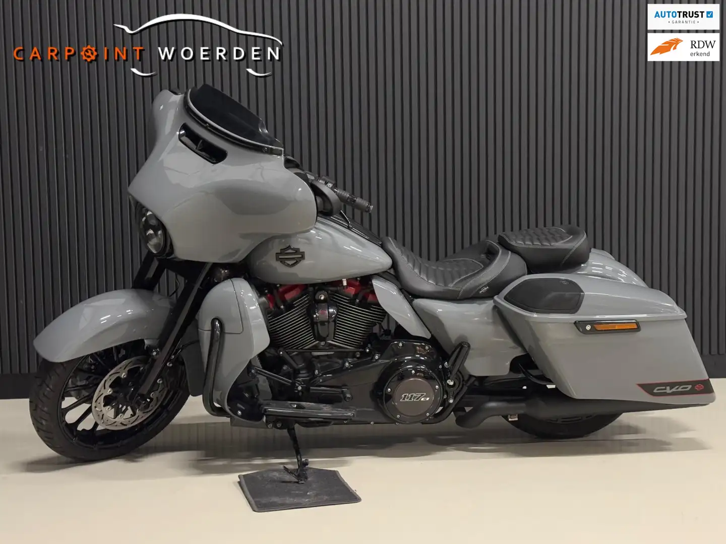 Harley-Davidson Tour Glide 117 FLHXST Street CVO Special | NIEUWSTAAT! | BOOM Gri - 1