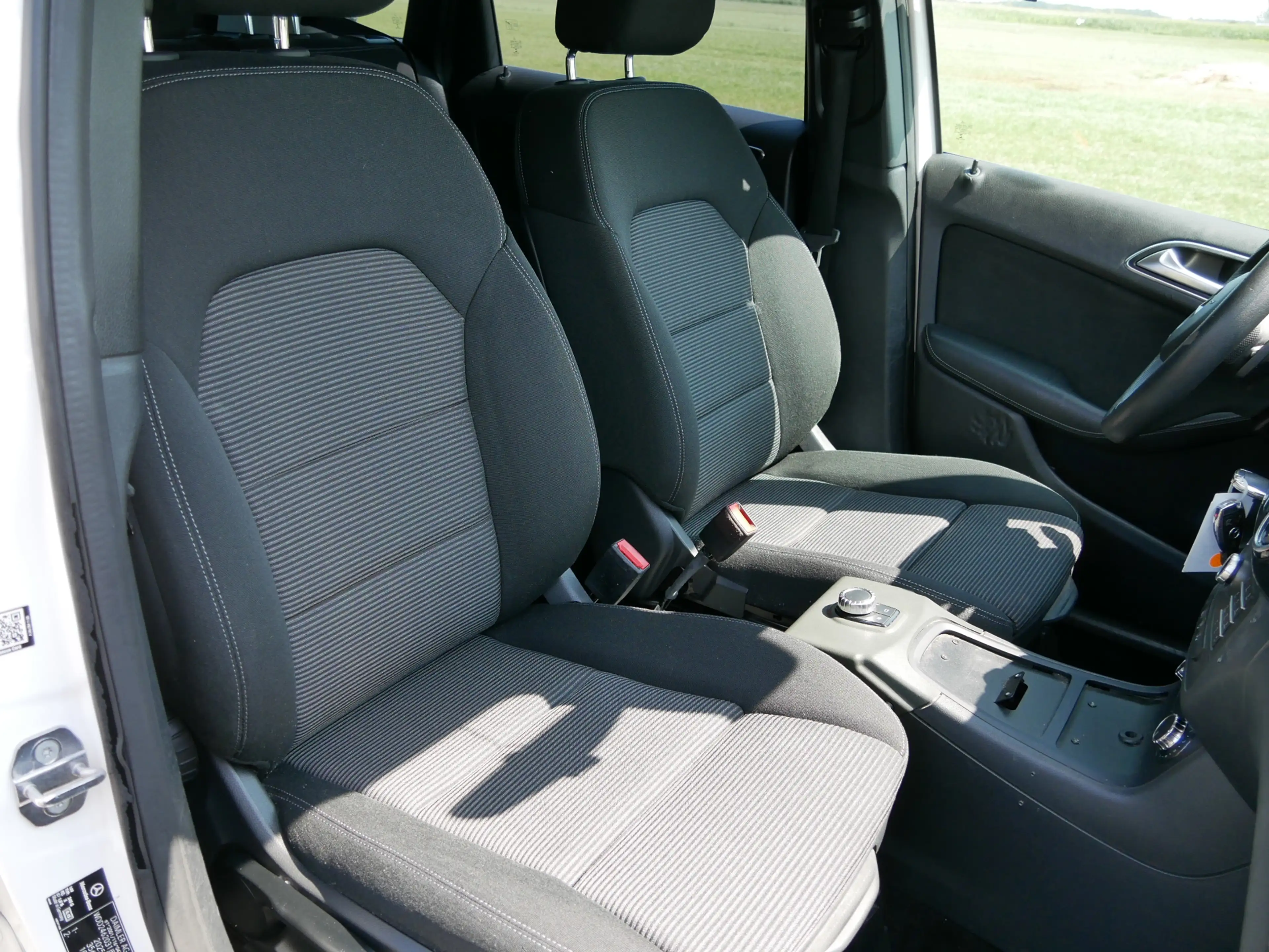 Mercedes-Benz B 220 d Ambition AUT 2020 — photo 12