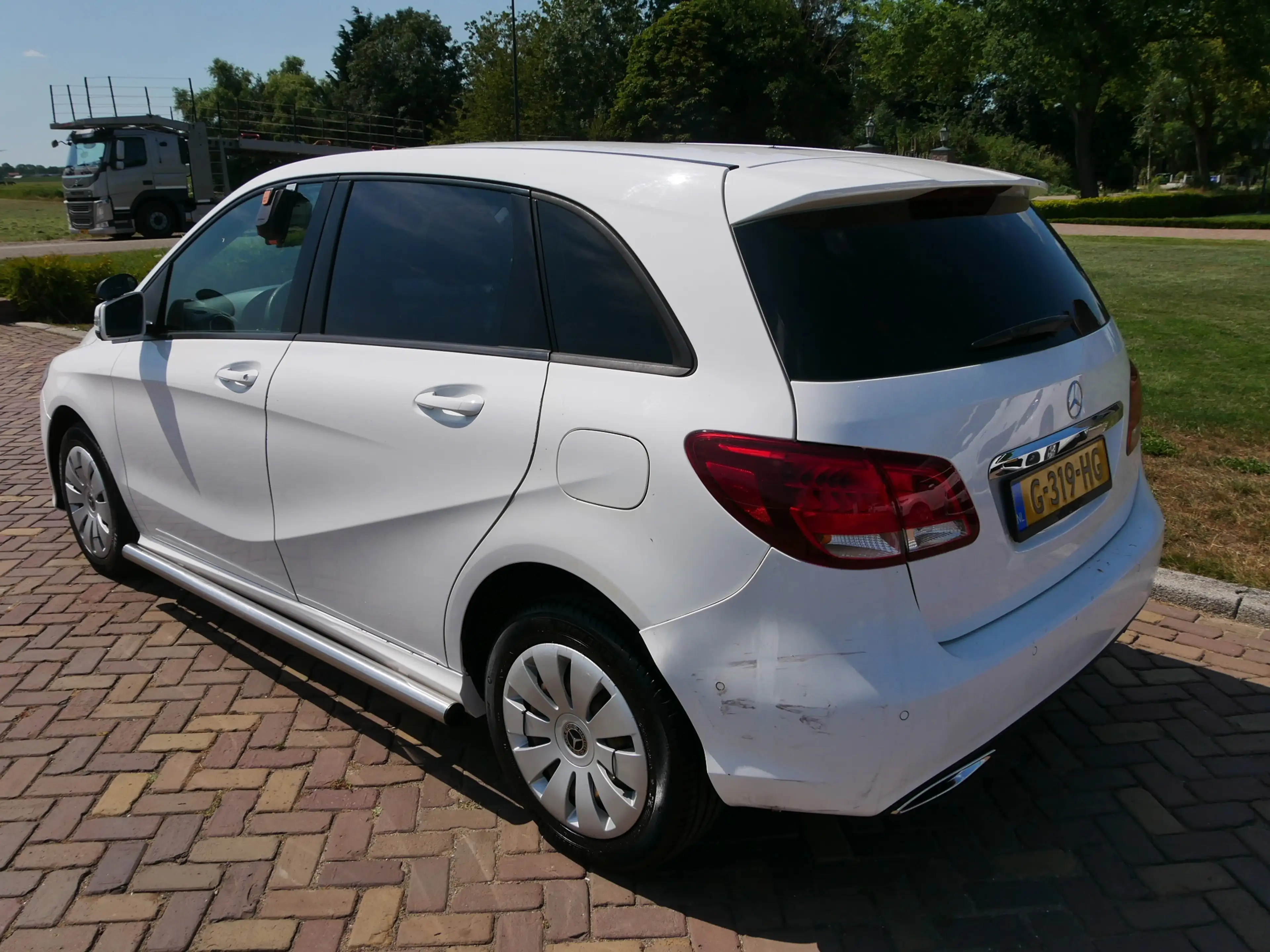 Mercedes-Benz B 220 d Ambition AUT 2020 — photo 6