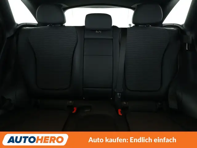 Mercedes-Benz GLC view 15