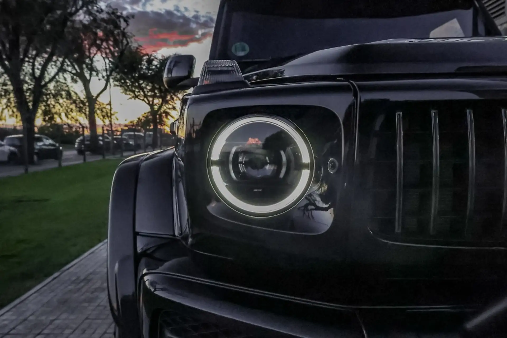 벤츠 G-Class G 63 AMG 2022 검정 사진 6